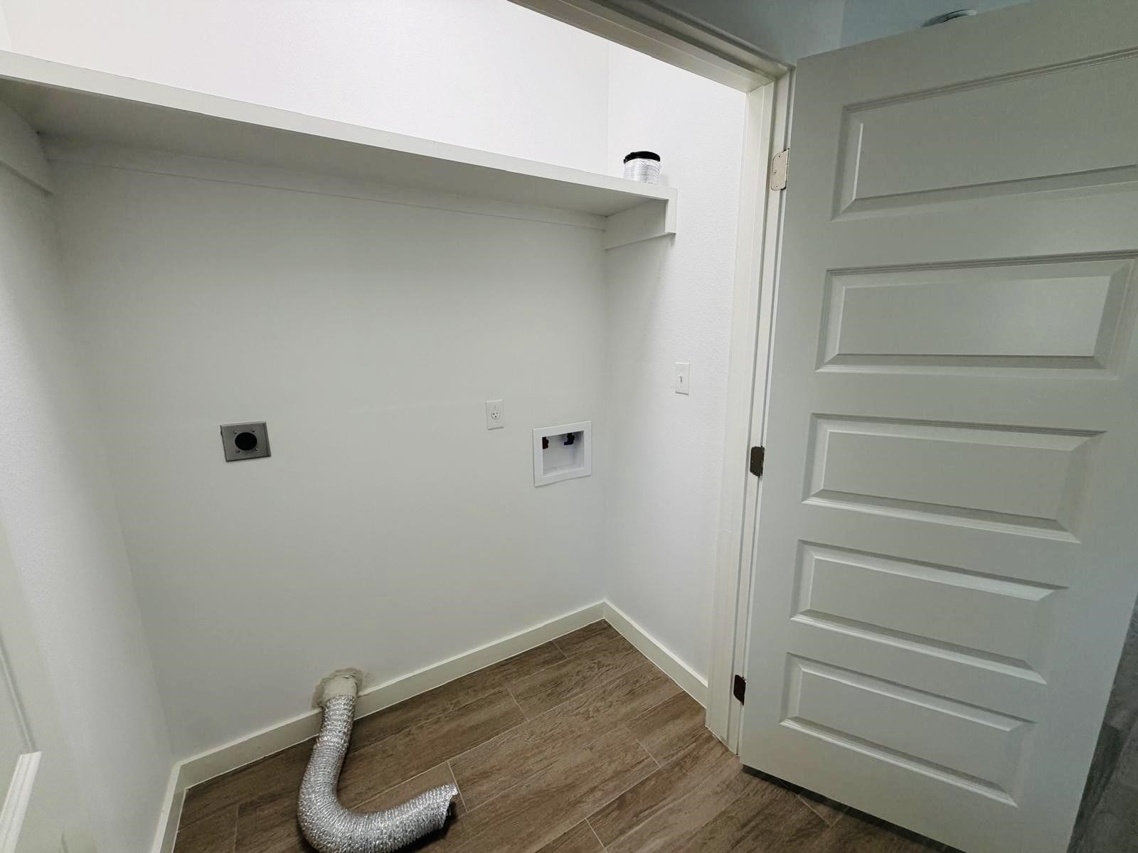 5608 Moses Lp. Property Photo 15