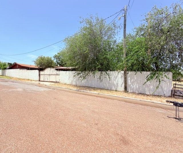 2101 N Smith Ave Property Photo 11