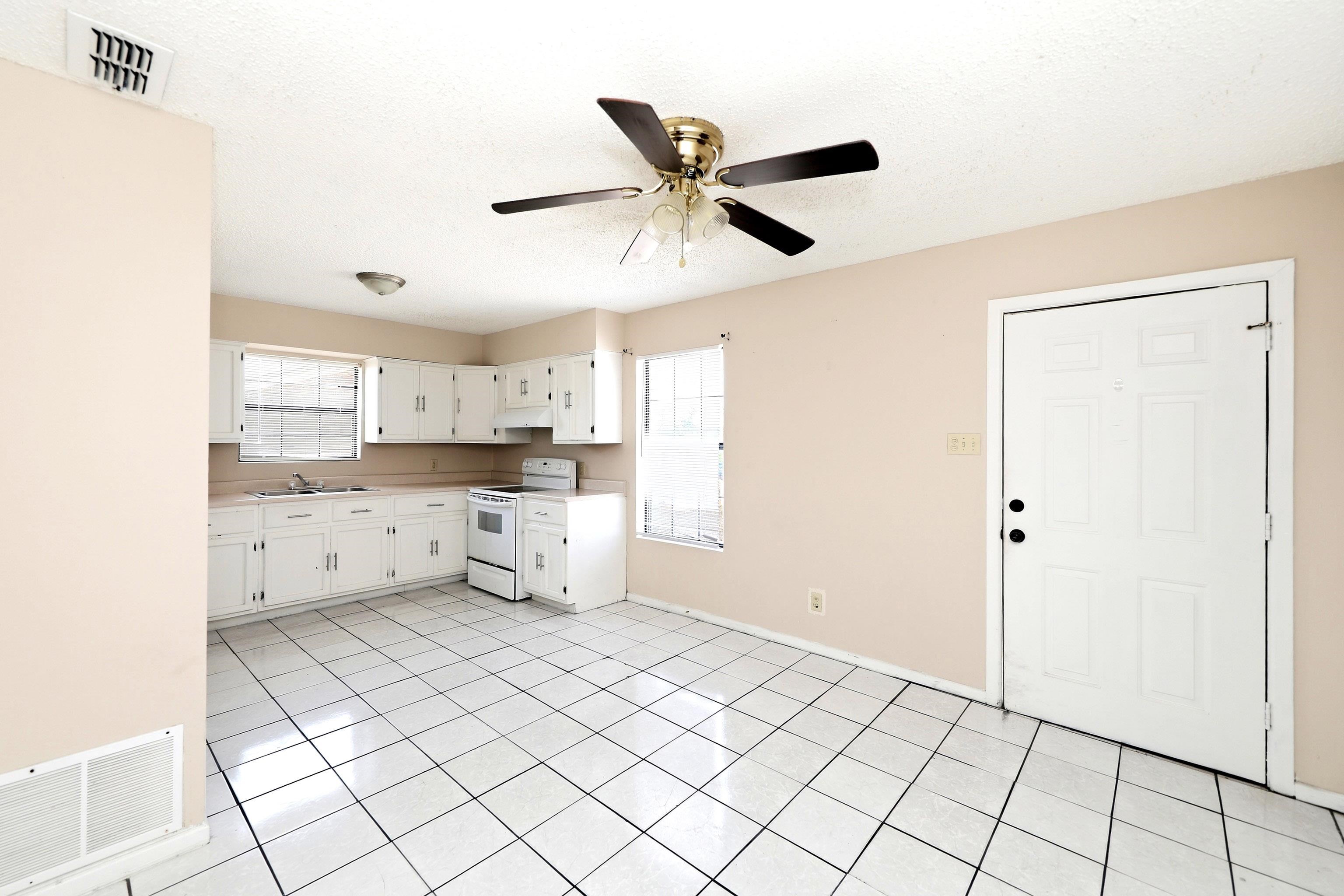 4620 Mims Ave Property Photo 11
