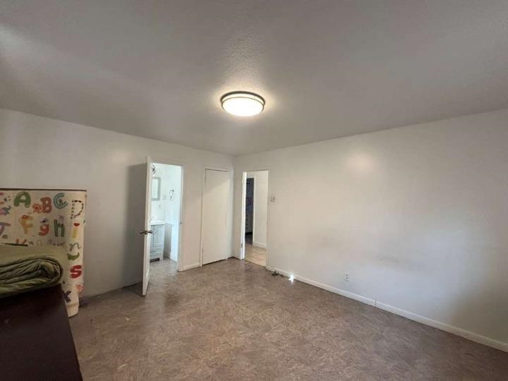 315 Alicante Dr Property Photo 5