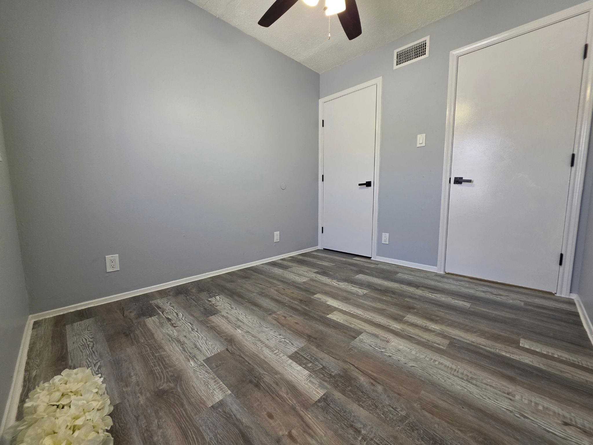 3017 Corpus Christi St B Property Photo 8