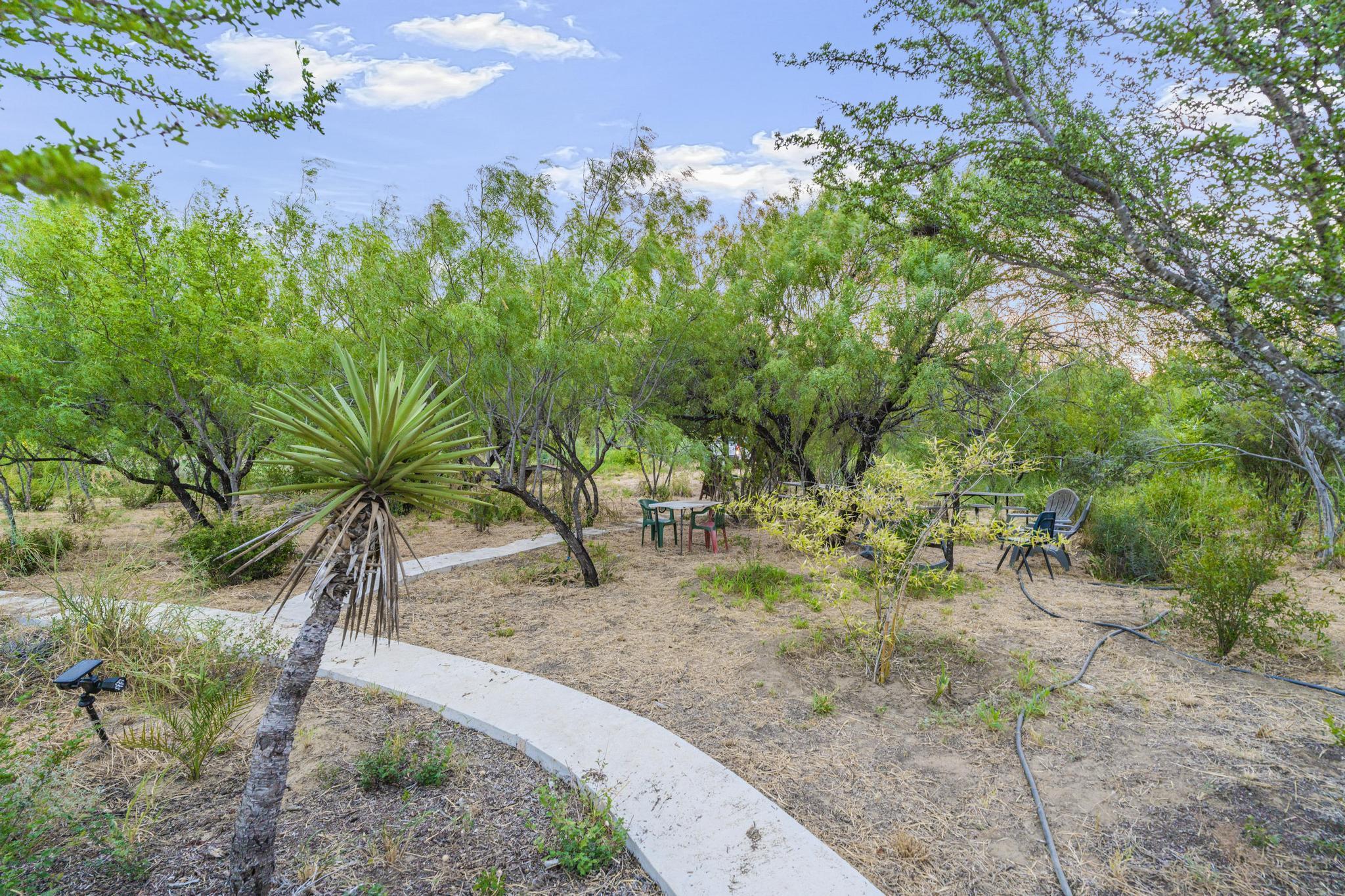 465 Papalote Rd Property Photo 37