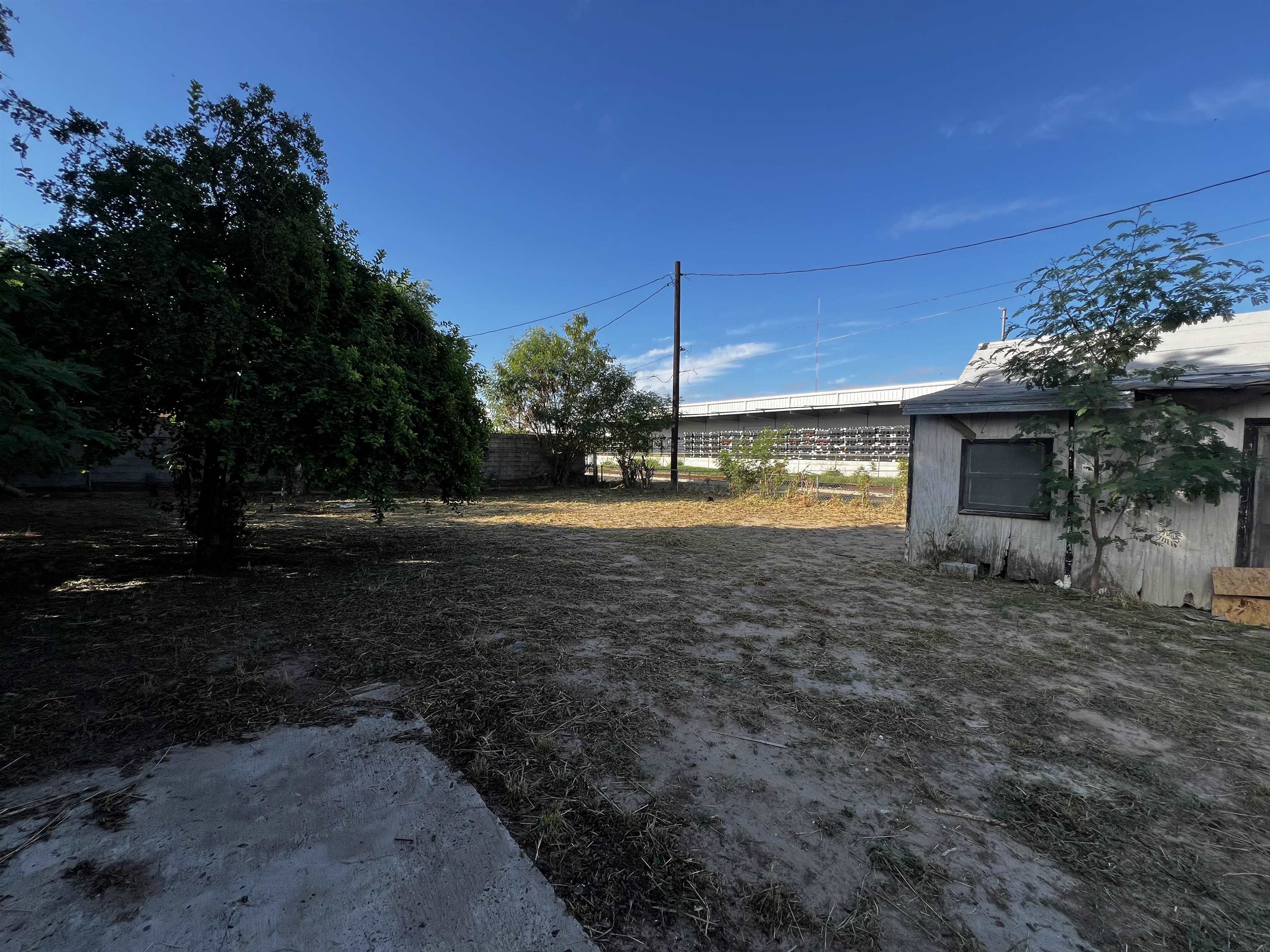 1819 Alamo St Property Photo 9