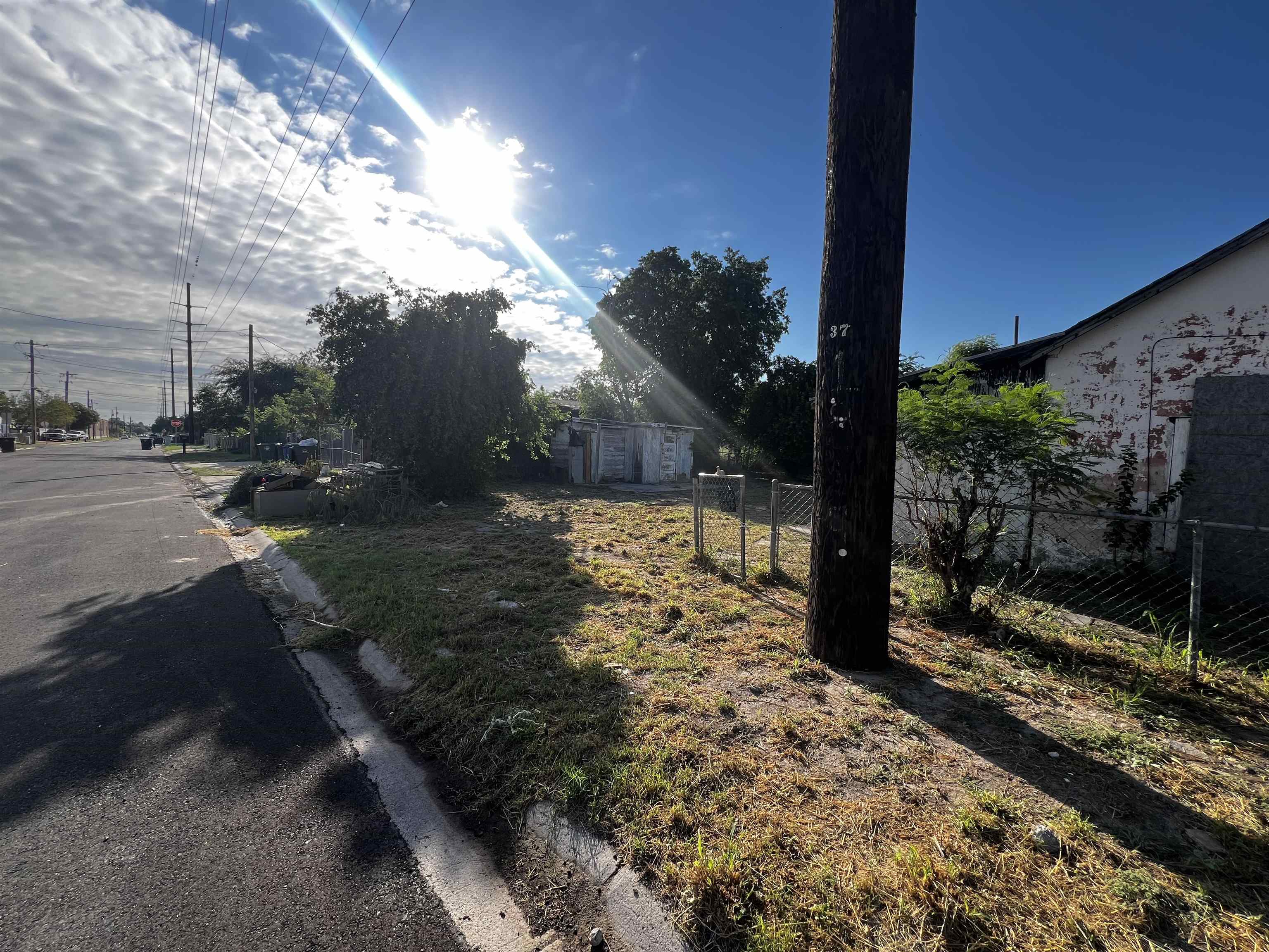 1819 Alamo St Property Photo 12