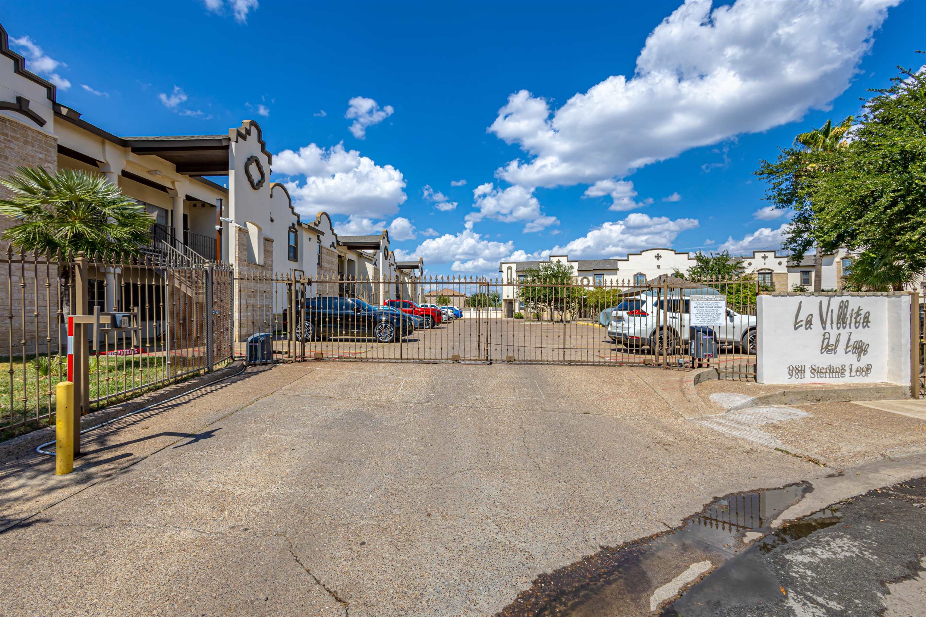 9811 Sterling St. 111 Property Photo 2