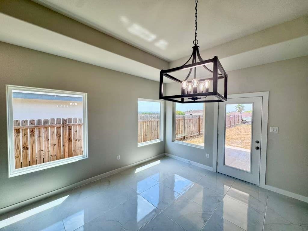 3416 S Texas Ave Property Photo 3