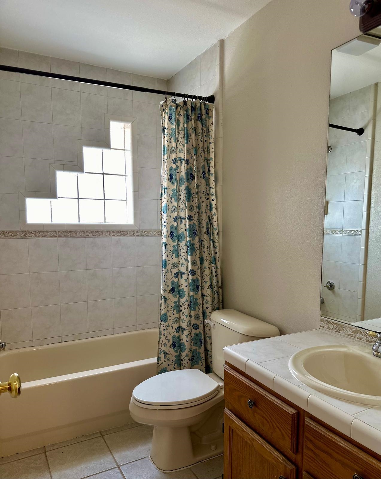 2404 Leonard Ct Property Photo 7