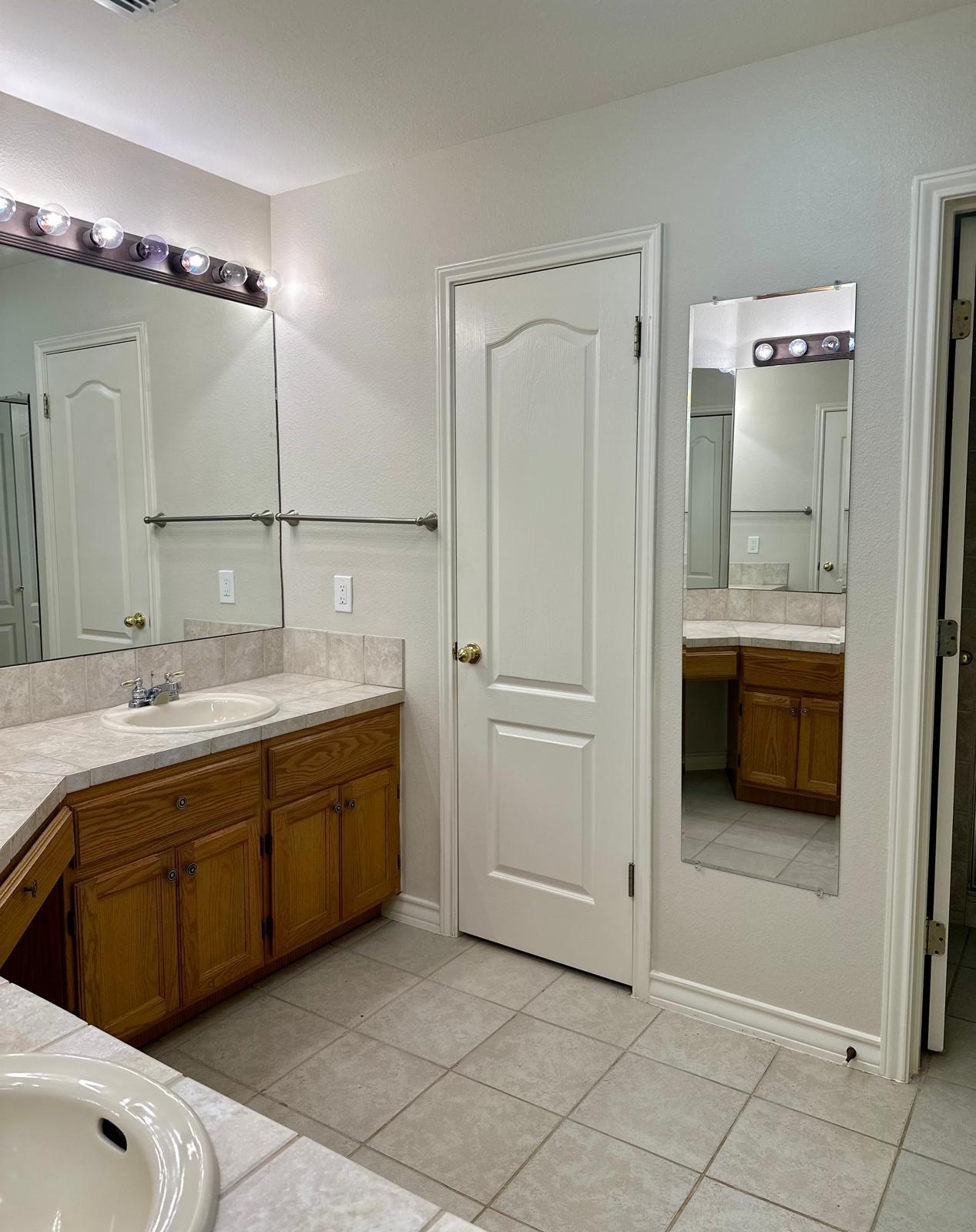 2404 Leonard Ct Property Photo 9