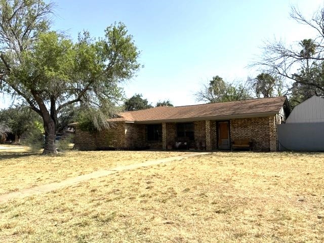 709 Graceland Dr Property Photo