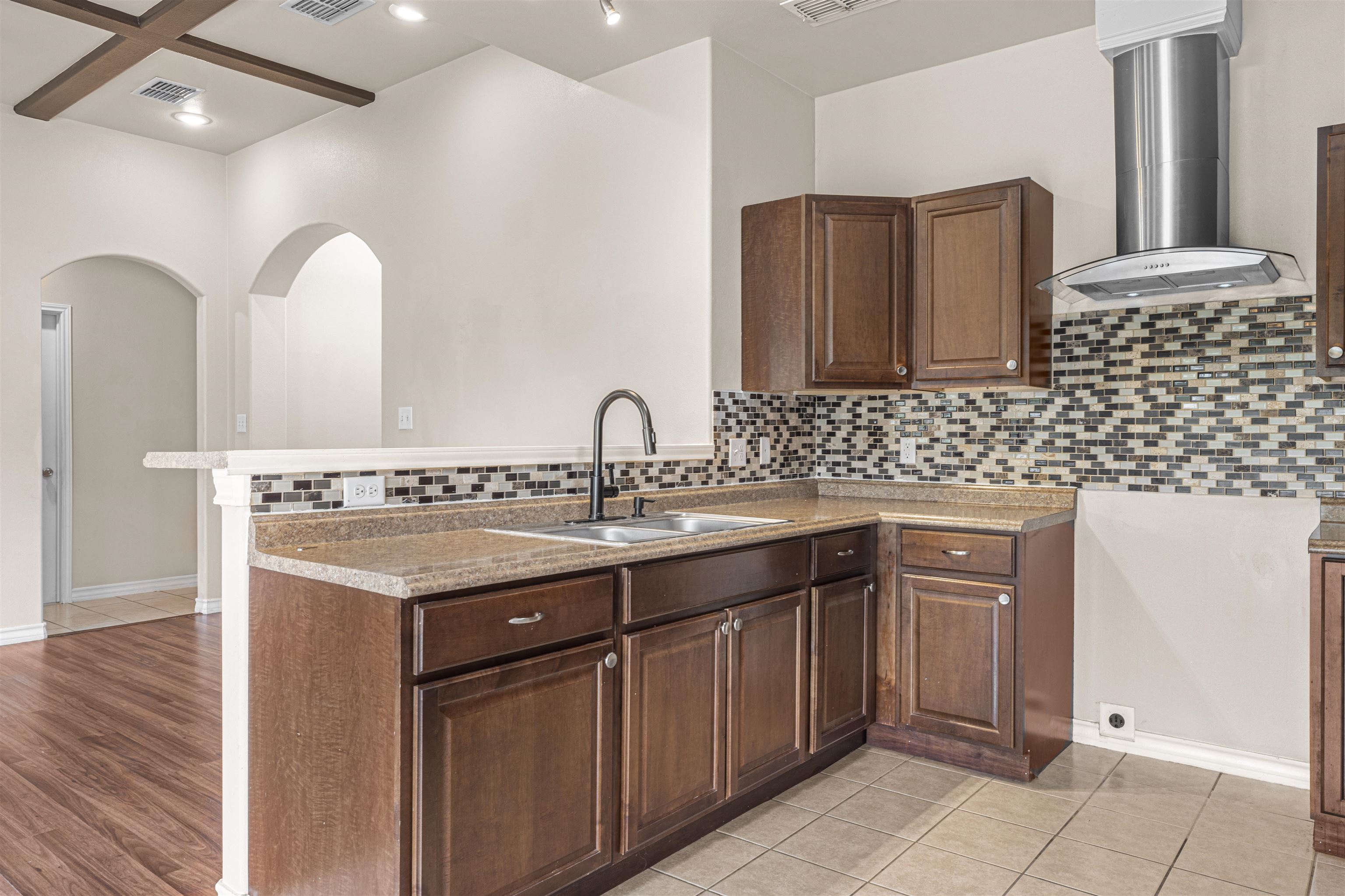 4211 Marcy Property Photo 8