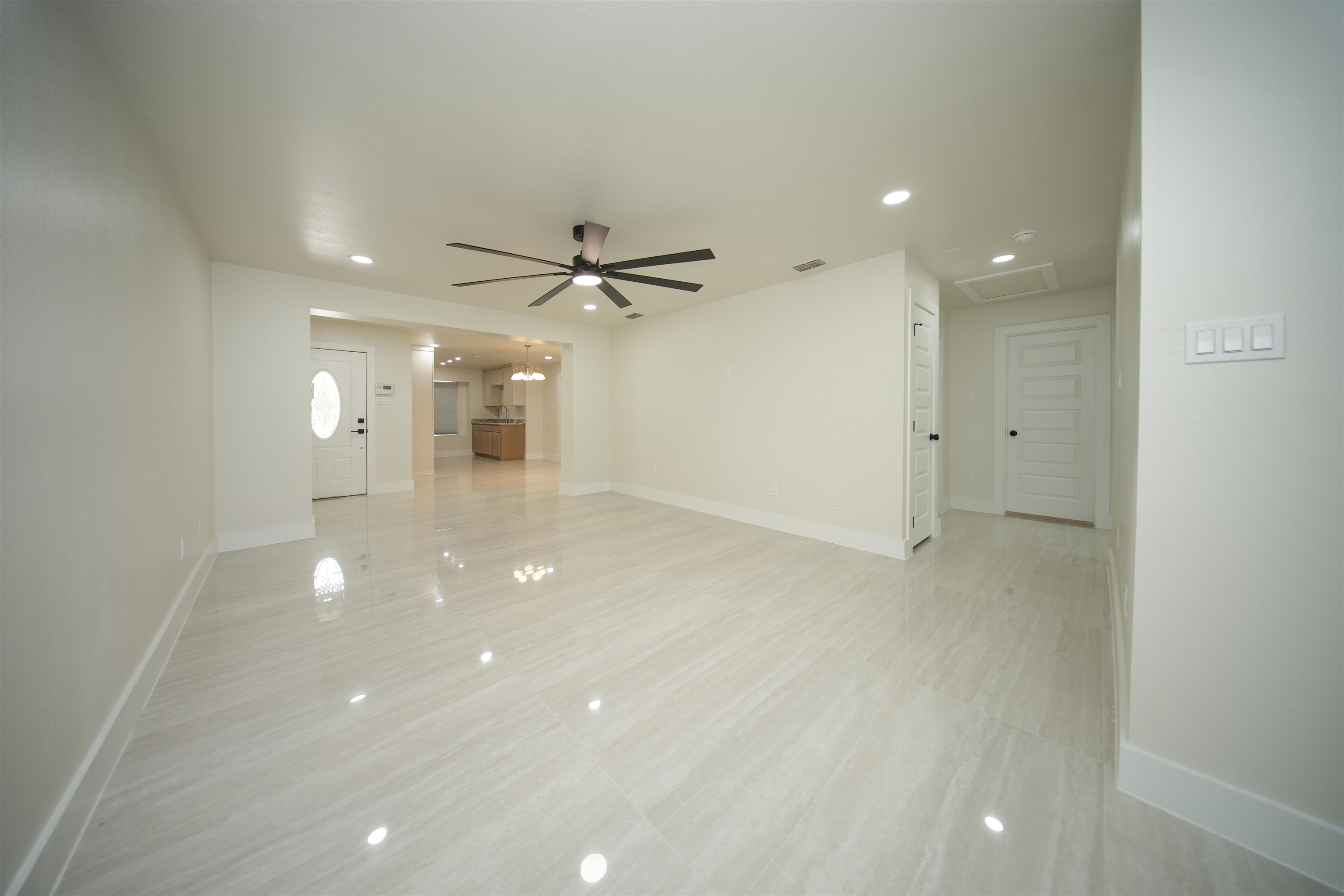 1936 Denmark Ln Property Photo 16