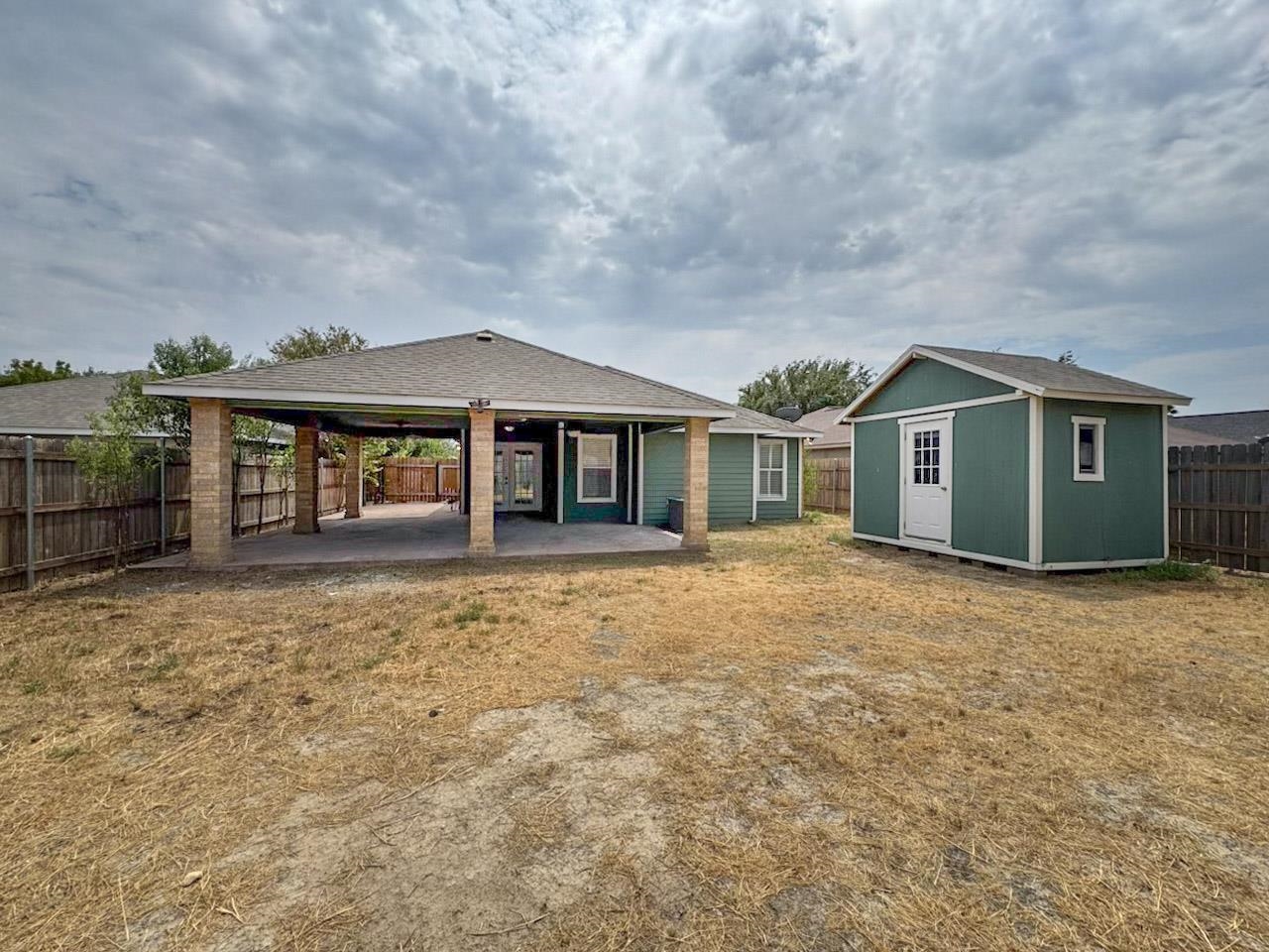 1936 Denmark Ln Property Photo 27