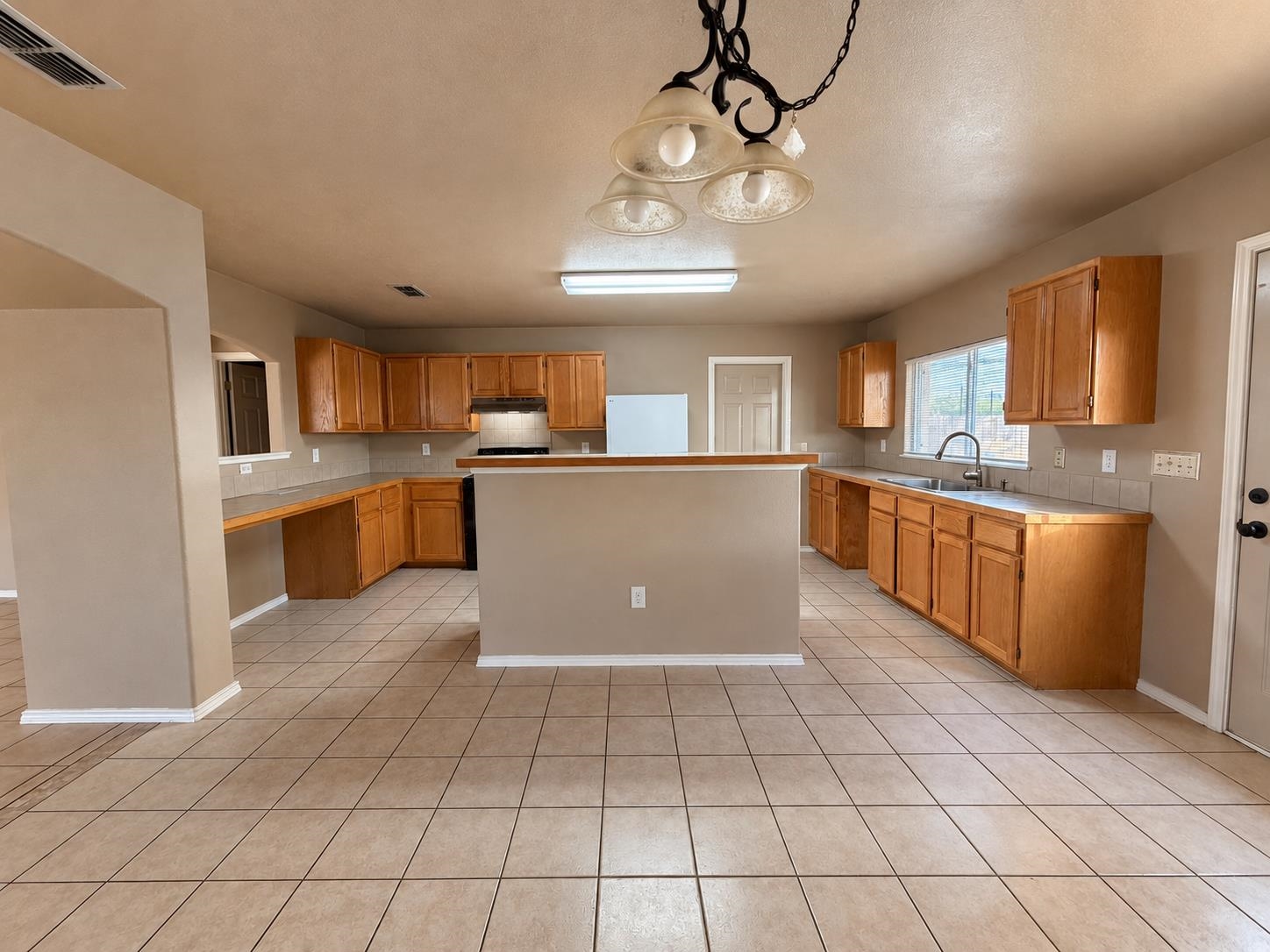 518 Gandara Dr Property Photo 11