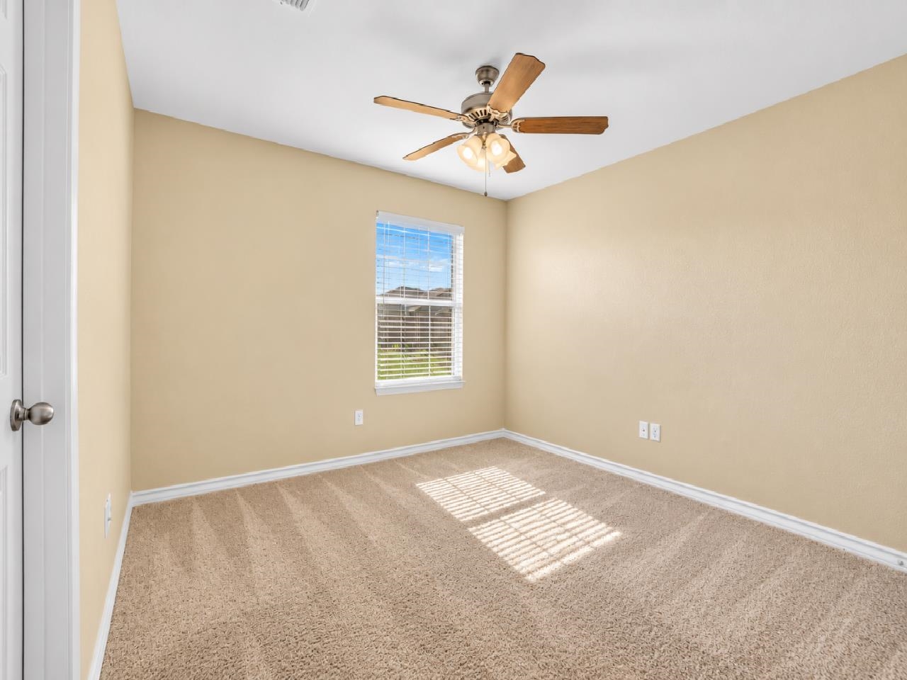 108 Majestic Palm Dr. Property Photo 15