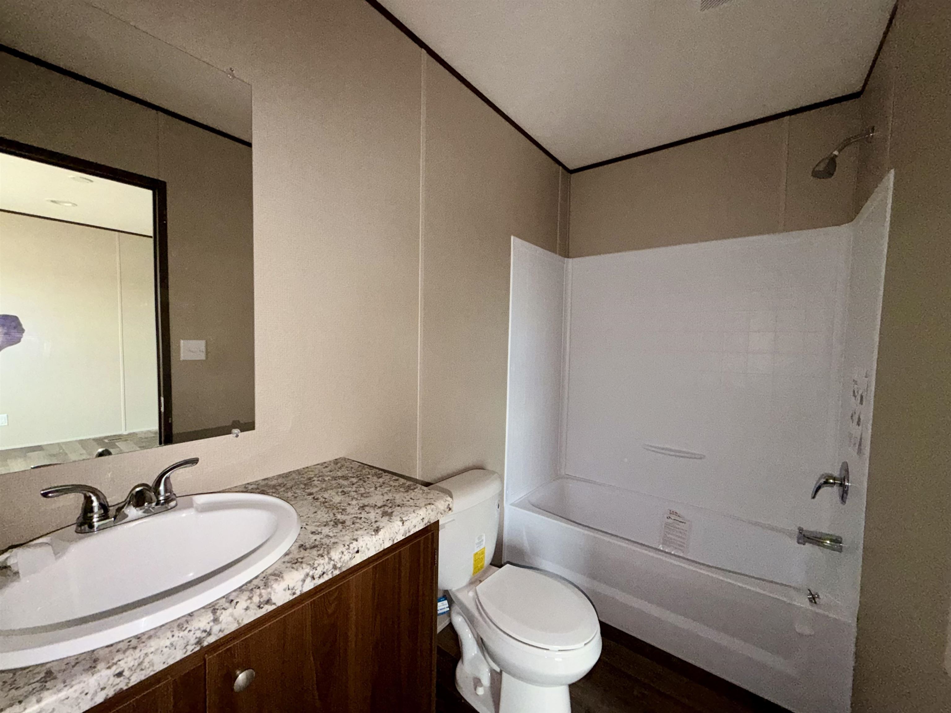 720 Bigleaf Dr. Property Photo 12