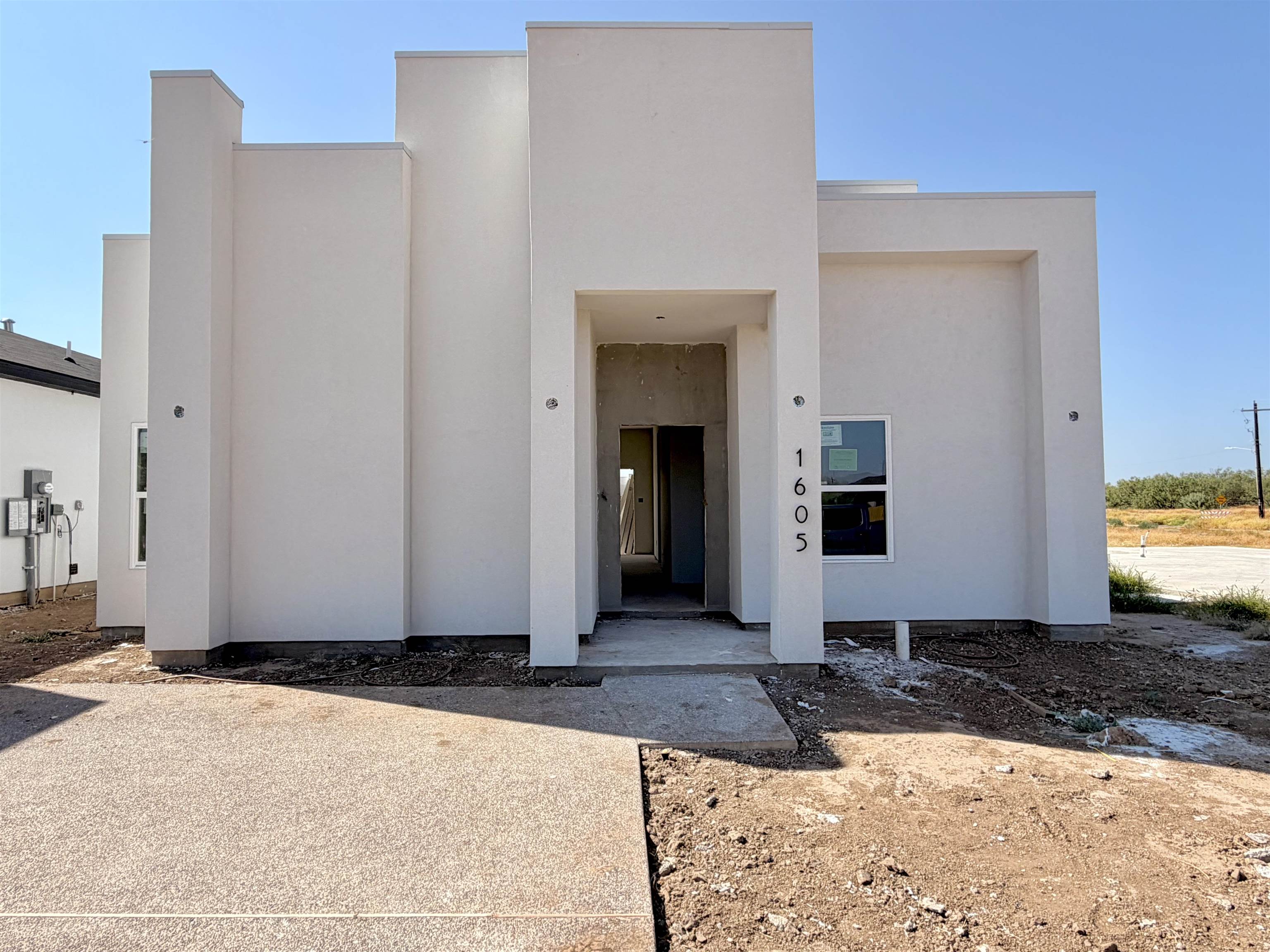 1605 Secretaria Ln. Property Photo 1
