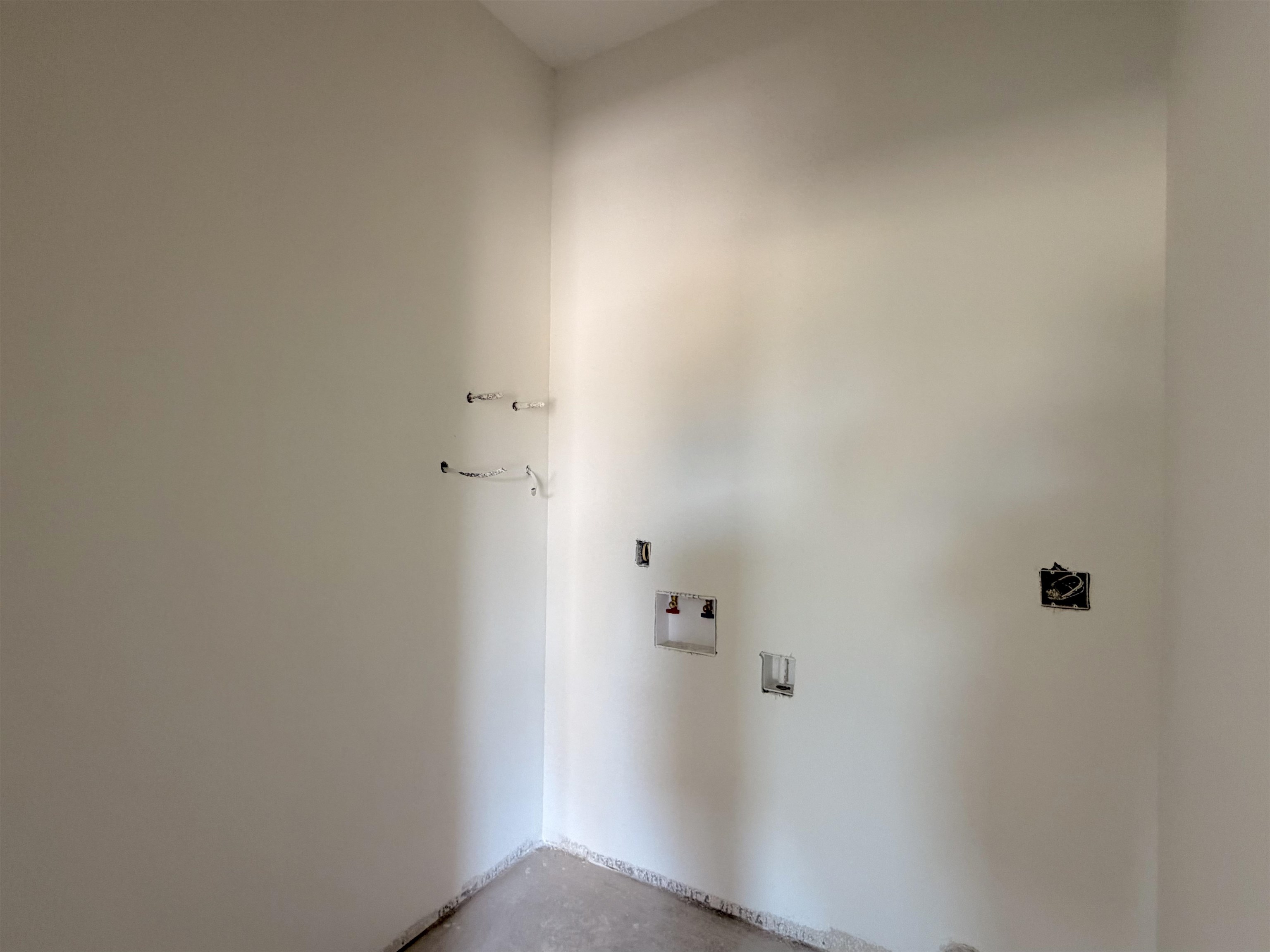 1605 Secretaria Ln. Property Photo 10