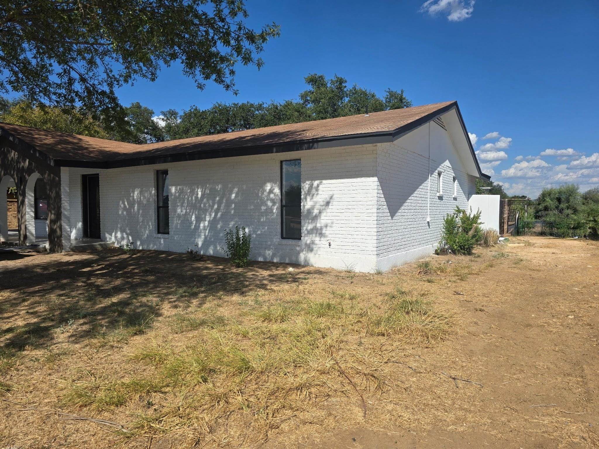 222 Century Blvd Property Photo 8