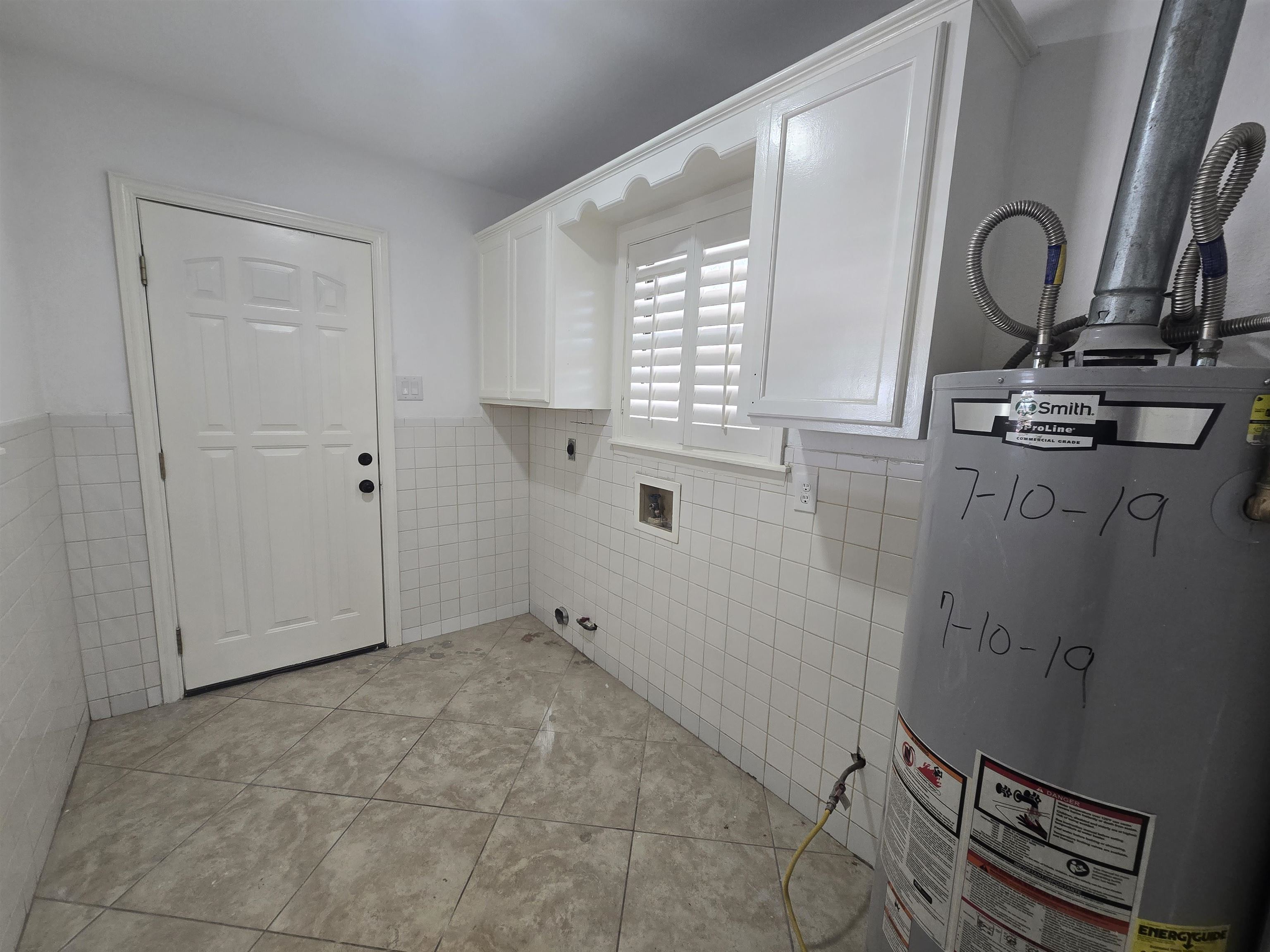 222 Century Blvd Property Photo 13