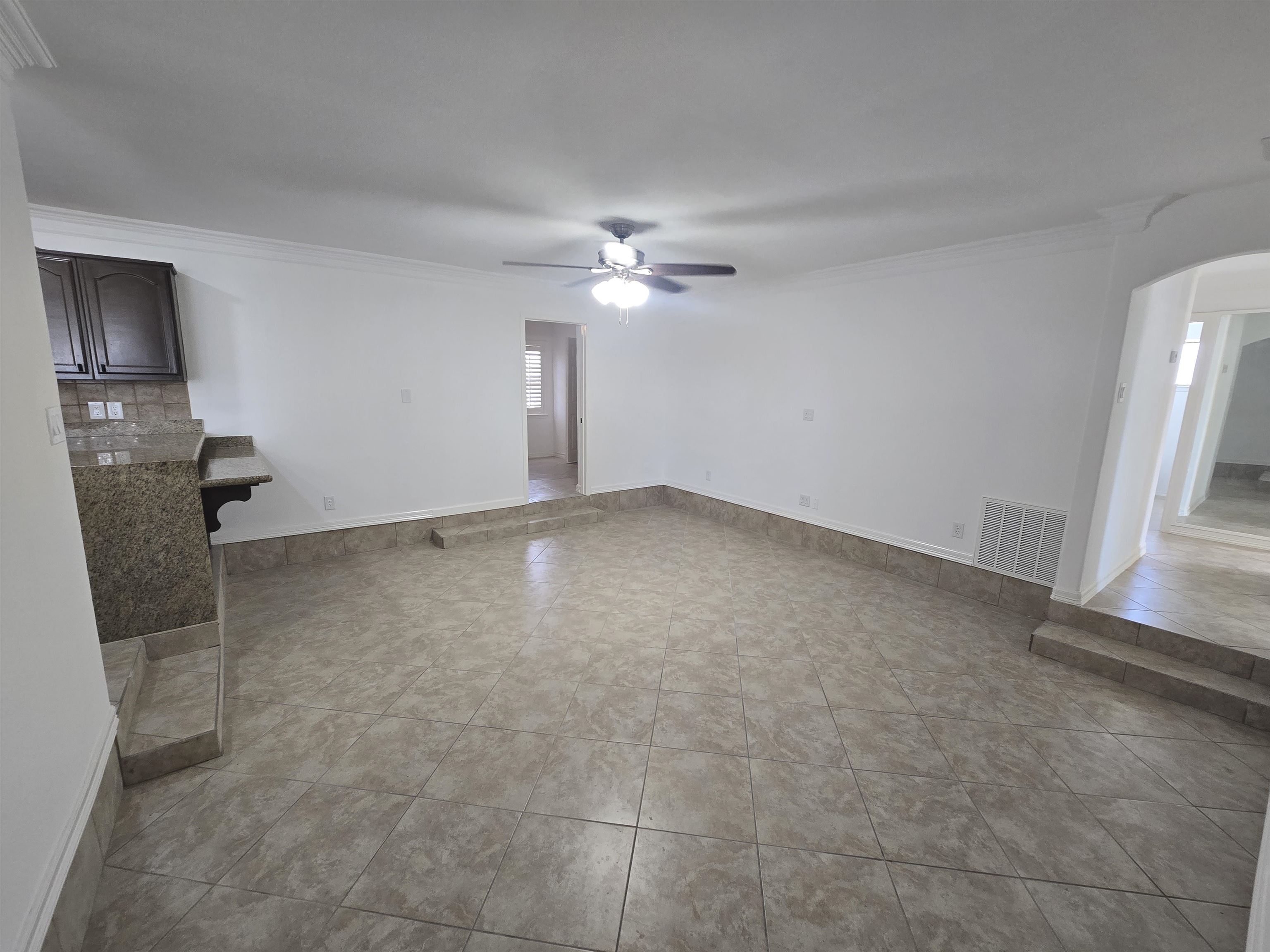 222 Century Blvd Property Photo 16