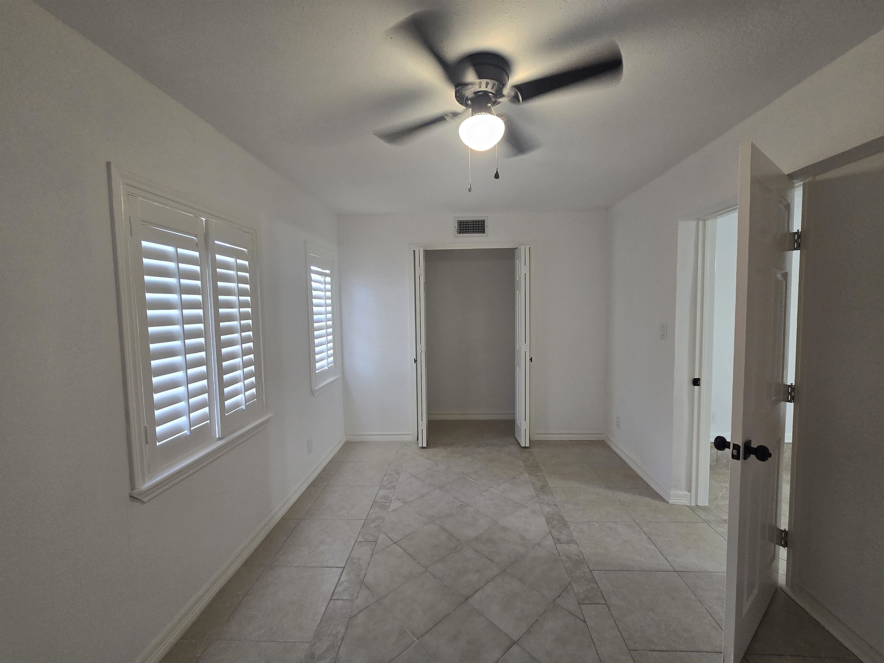 222 Century Blvd Property Photo 17