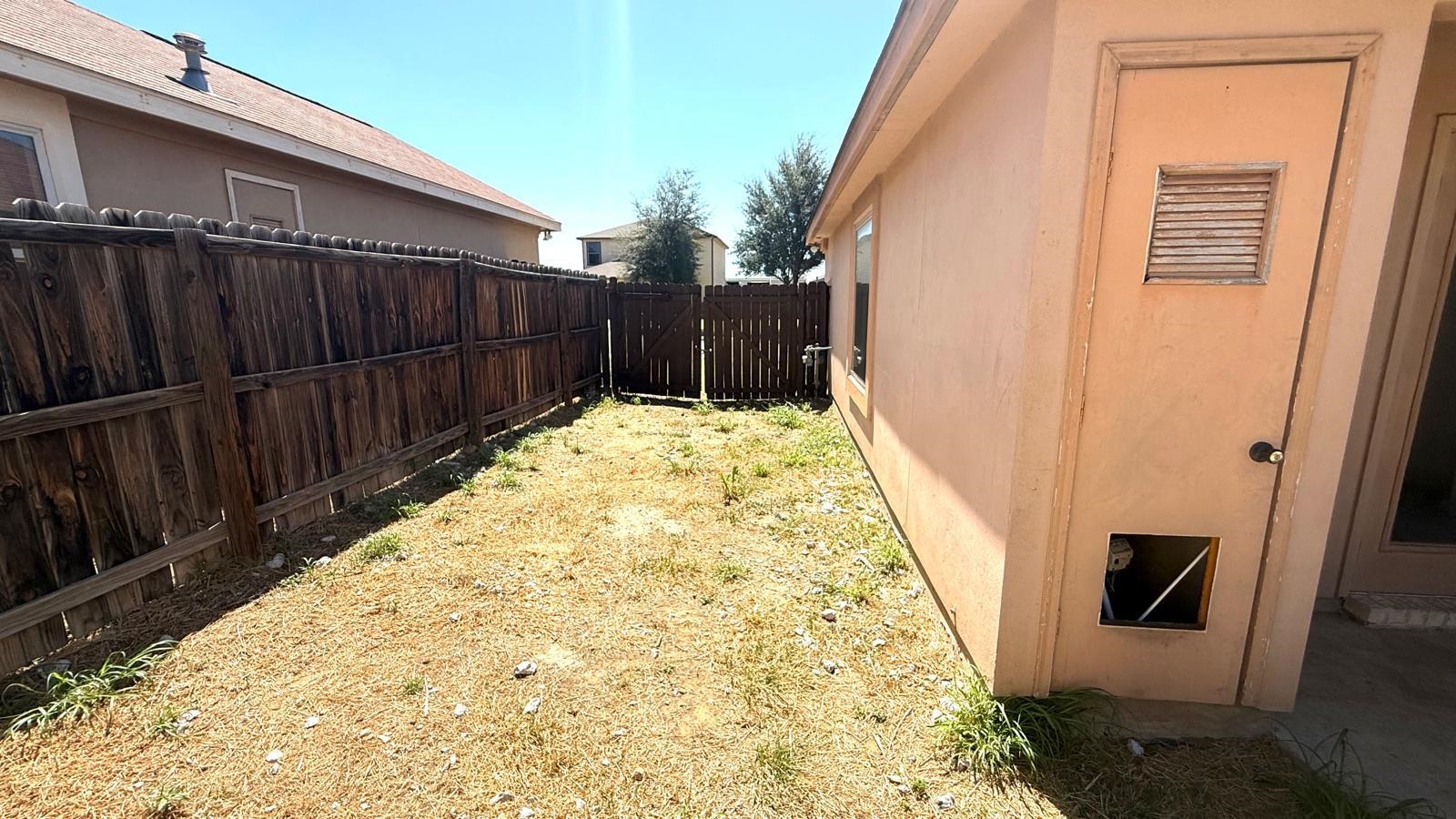 204 Mescalero Dr Property Photo 16