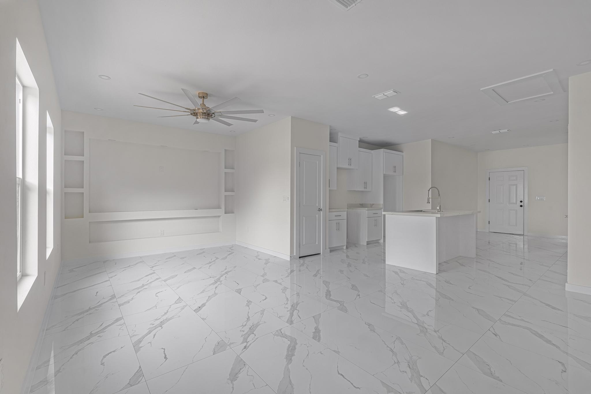 1702 Okane St Property Photo 9
