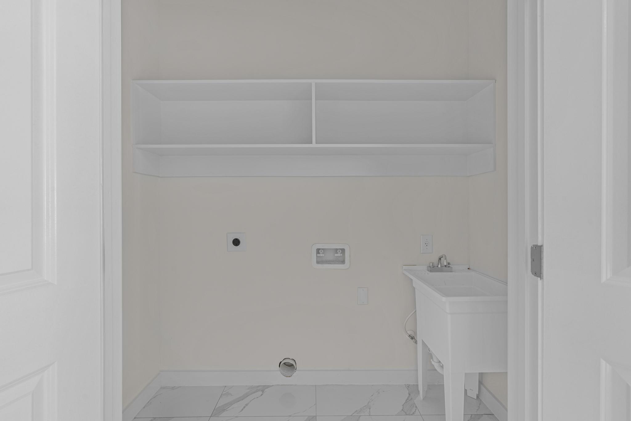 1702 Okane St Property Photo 11