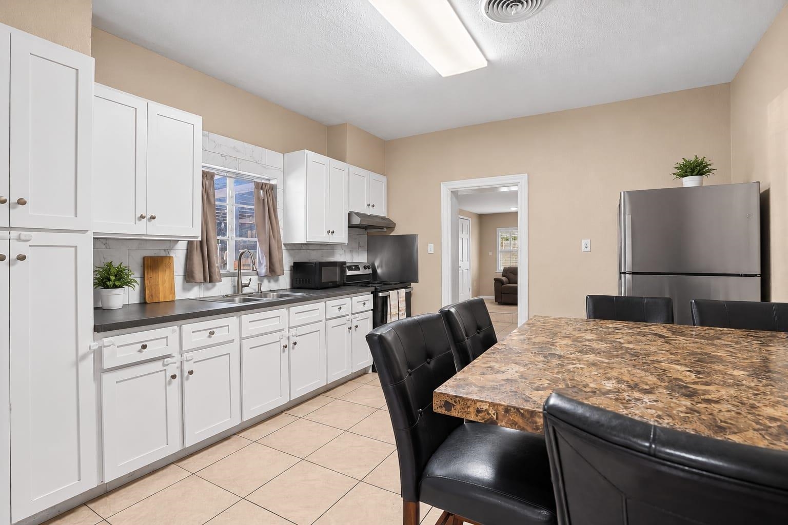 1702 Okane St Property Photo 13