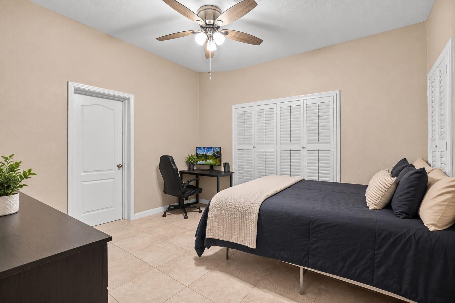 1702 Okane St Property Photo 16