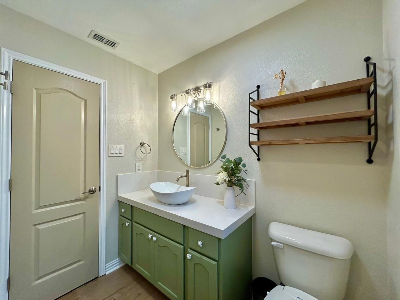 9813 Sandhill Dr 68 Property Photo 18