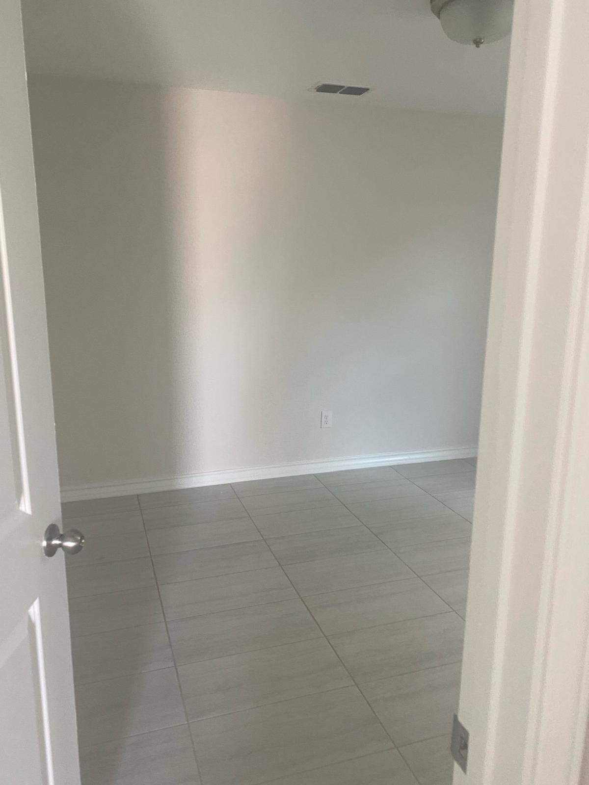 5609 Encanto Dr. Property Photo 8