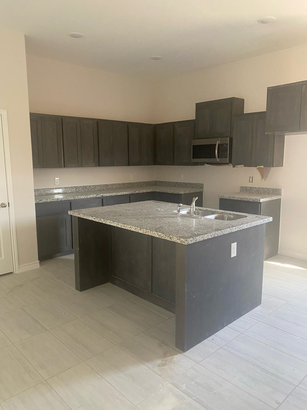 5609 Encanto Dr. Property Photo 9