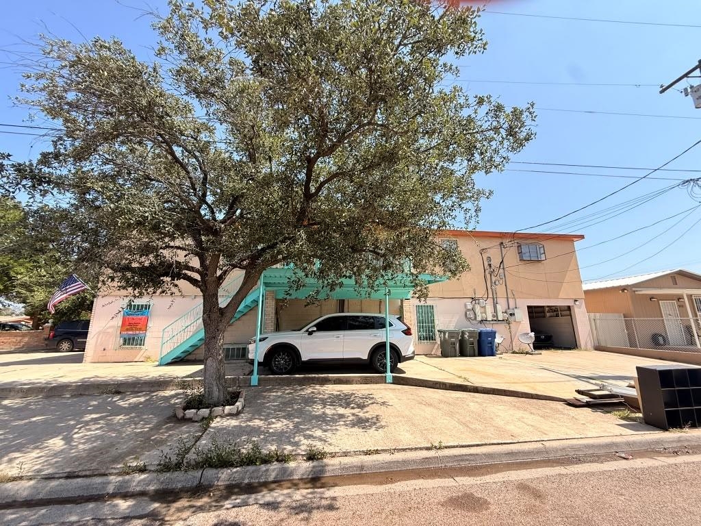 2901 San Agustin Ave 2 Property Photo 2