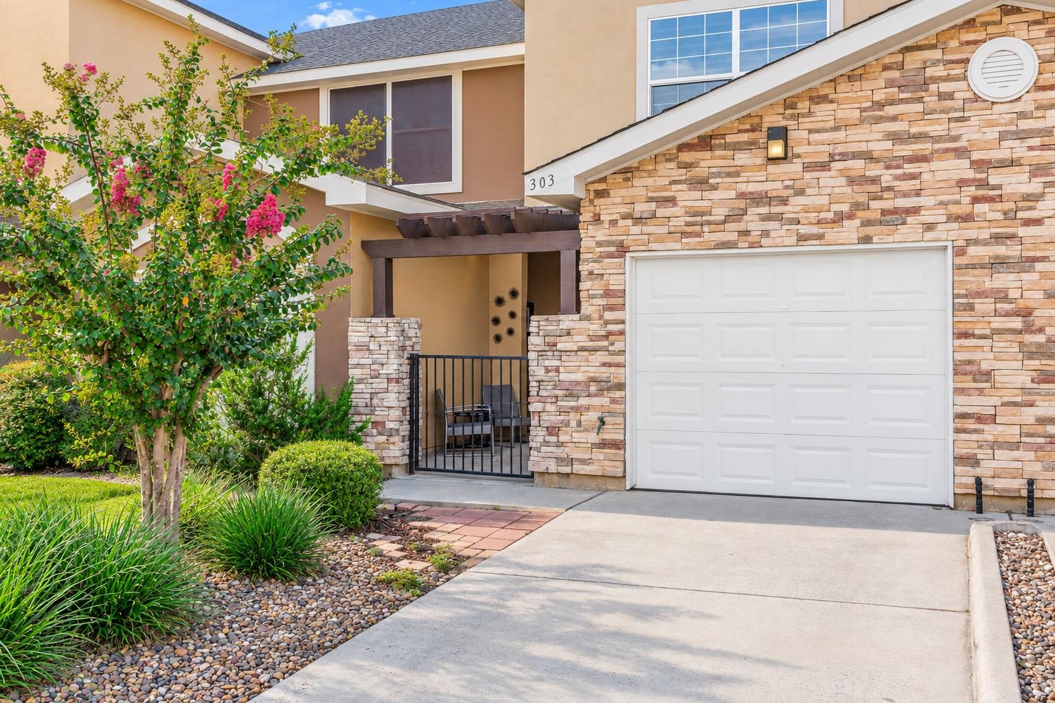 2619 San Isidro Pkwy 303 Property Photo 2
