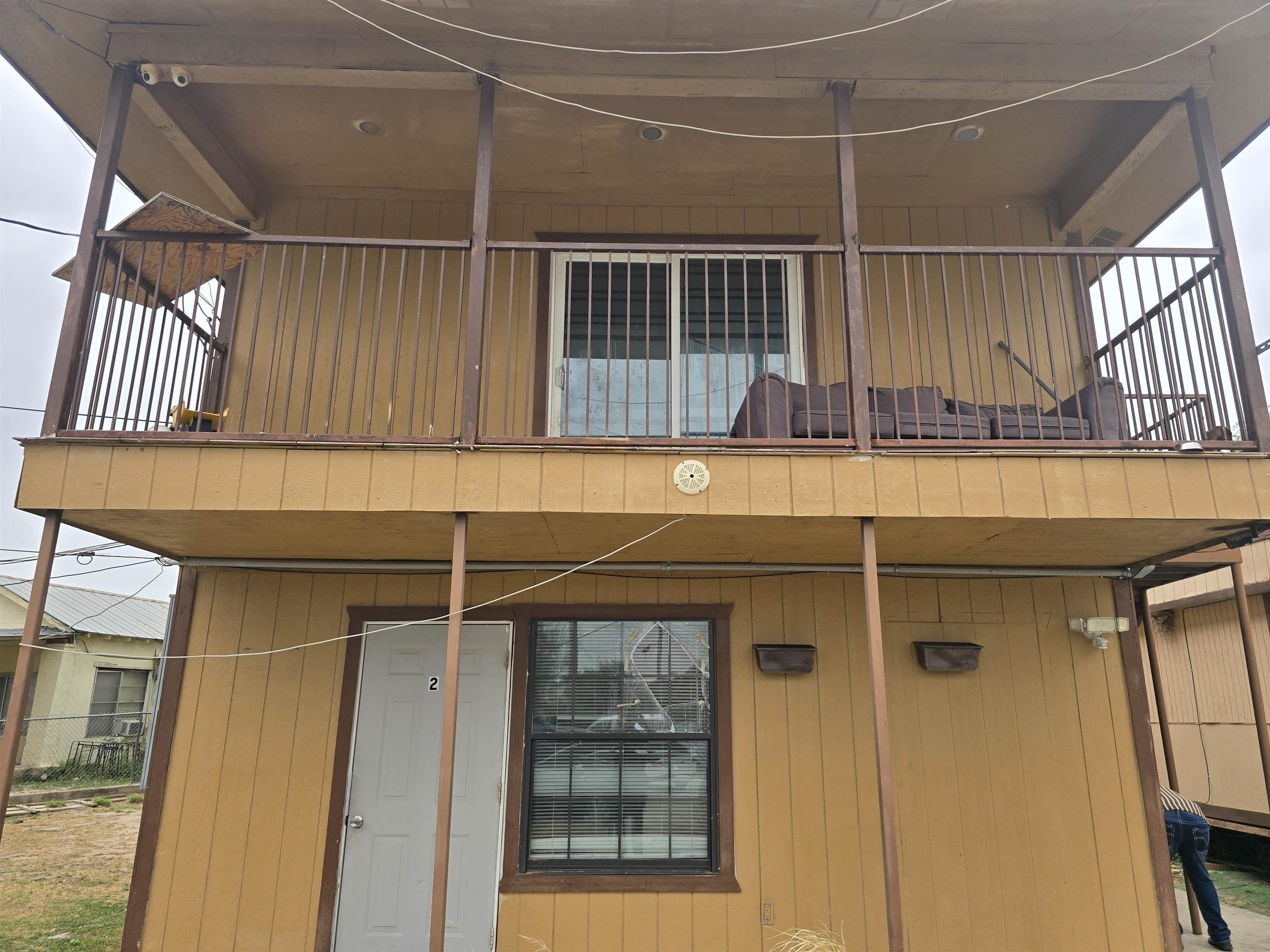 619 S Meadow Ave Property Photo 9