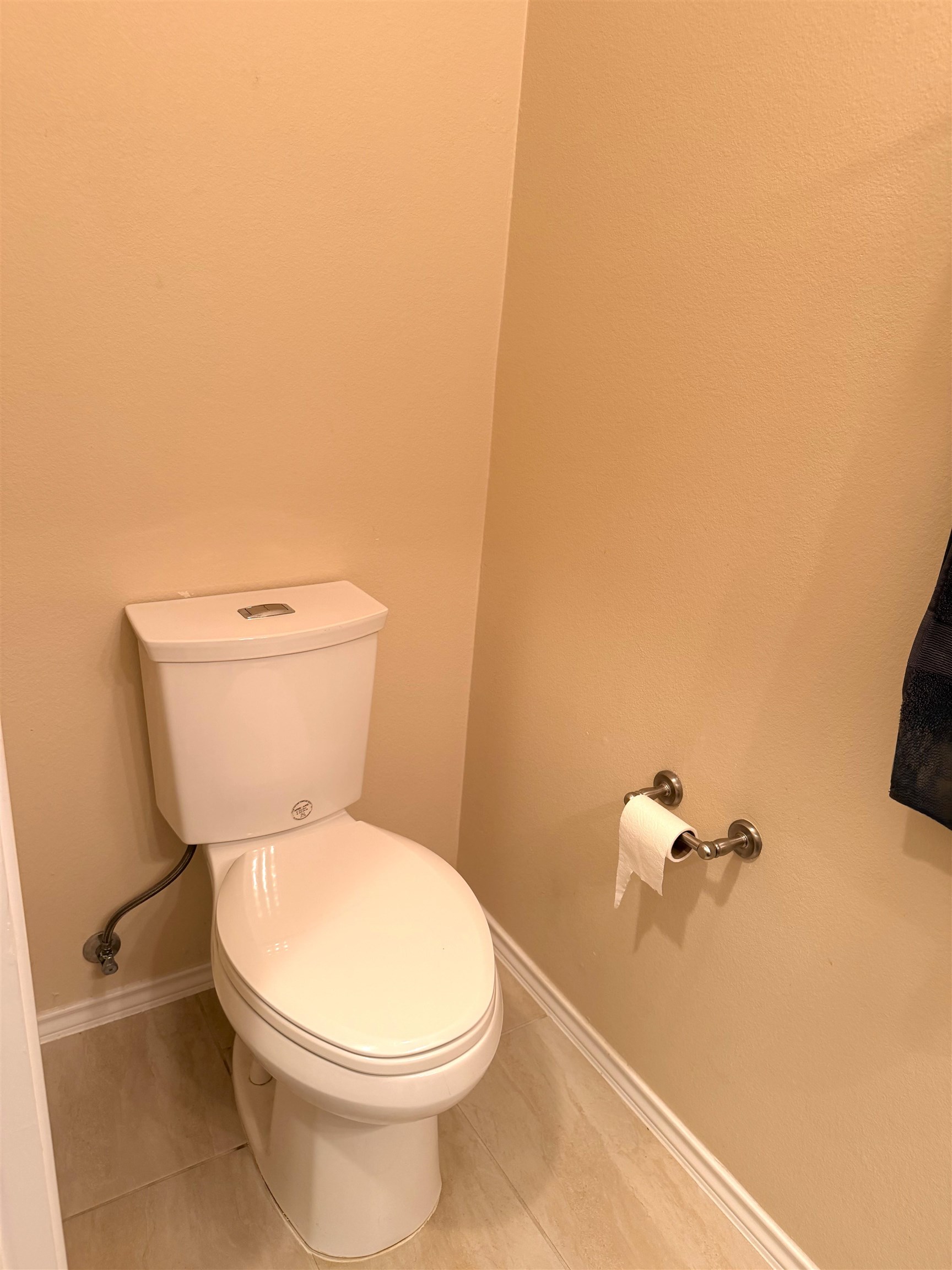 119 Date Palm Dr. Property Photo 9