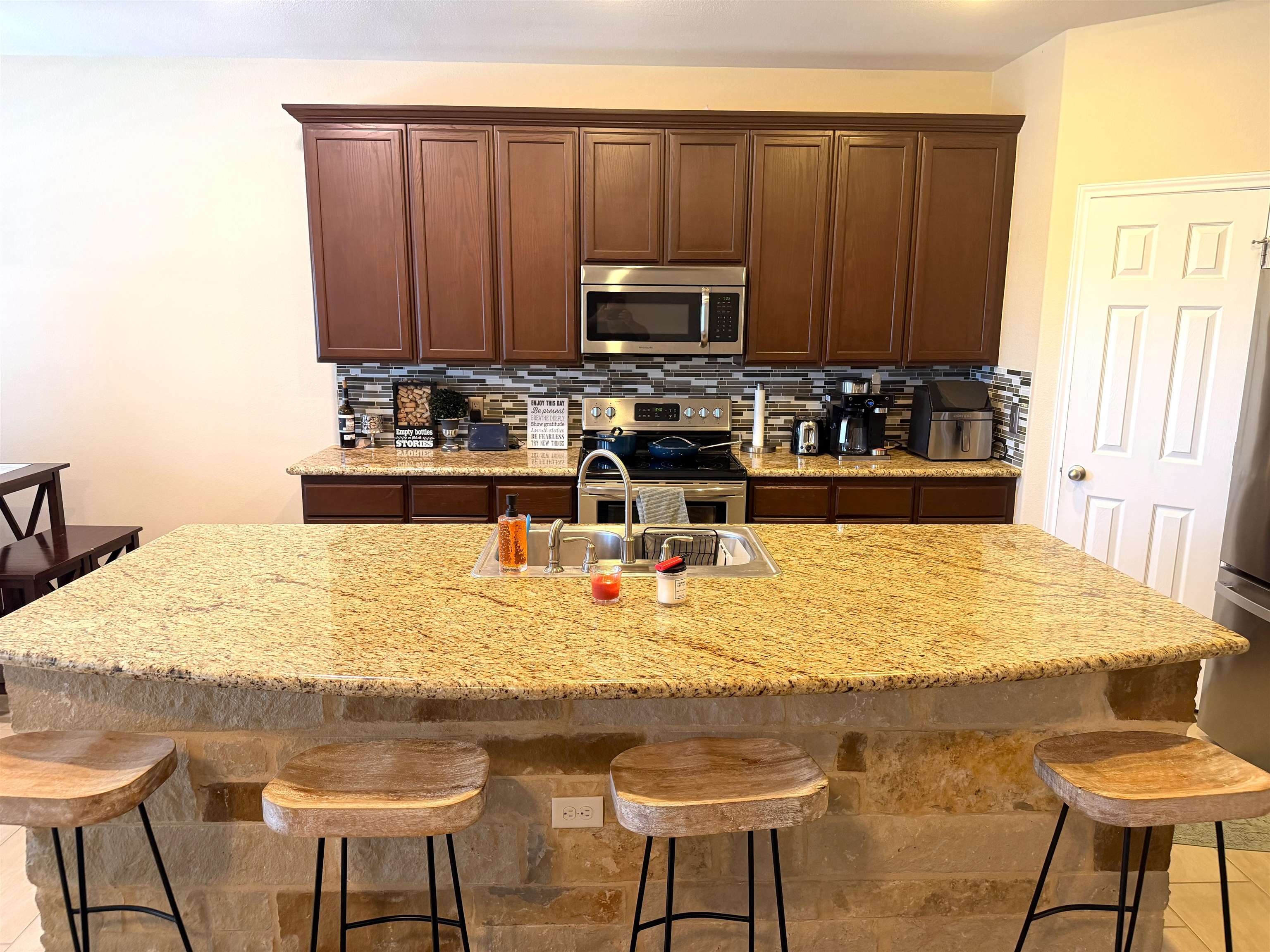 119 Date Palm Dr. Property Photo 13