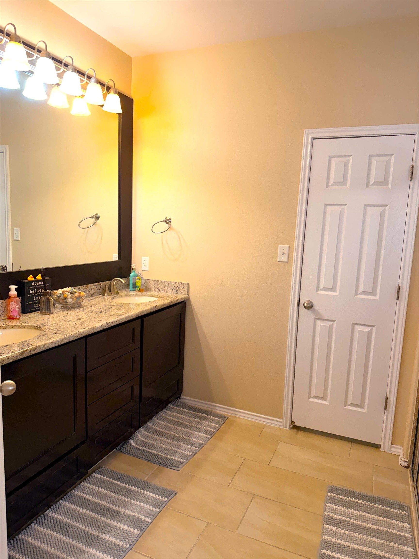 119 Date Palm Dr. Property Photo 19