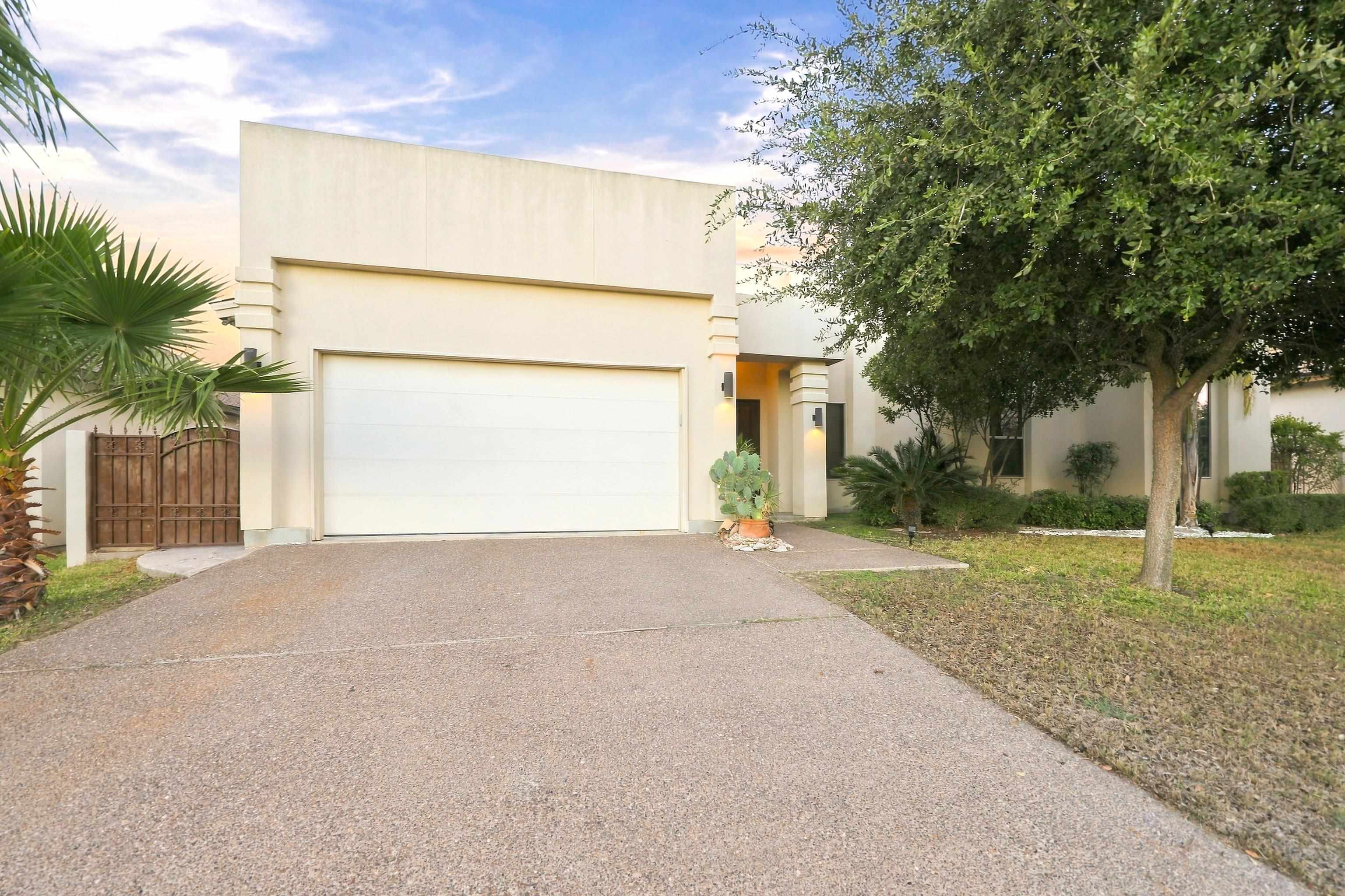 7605 Patricia Highsmith Dr Property Photo 1