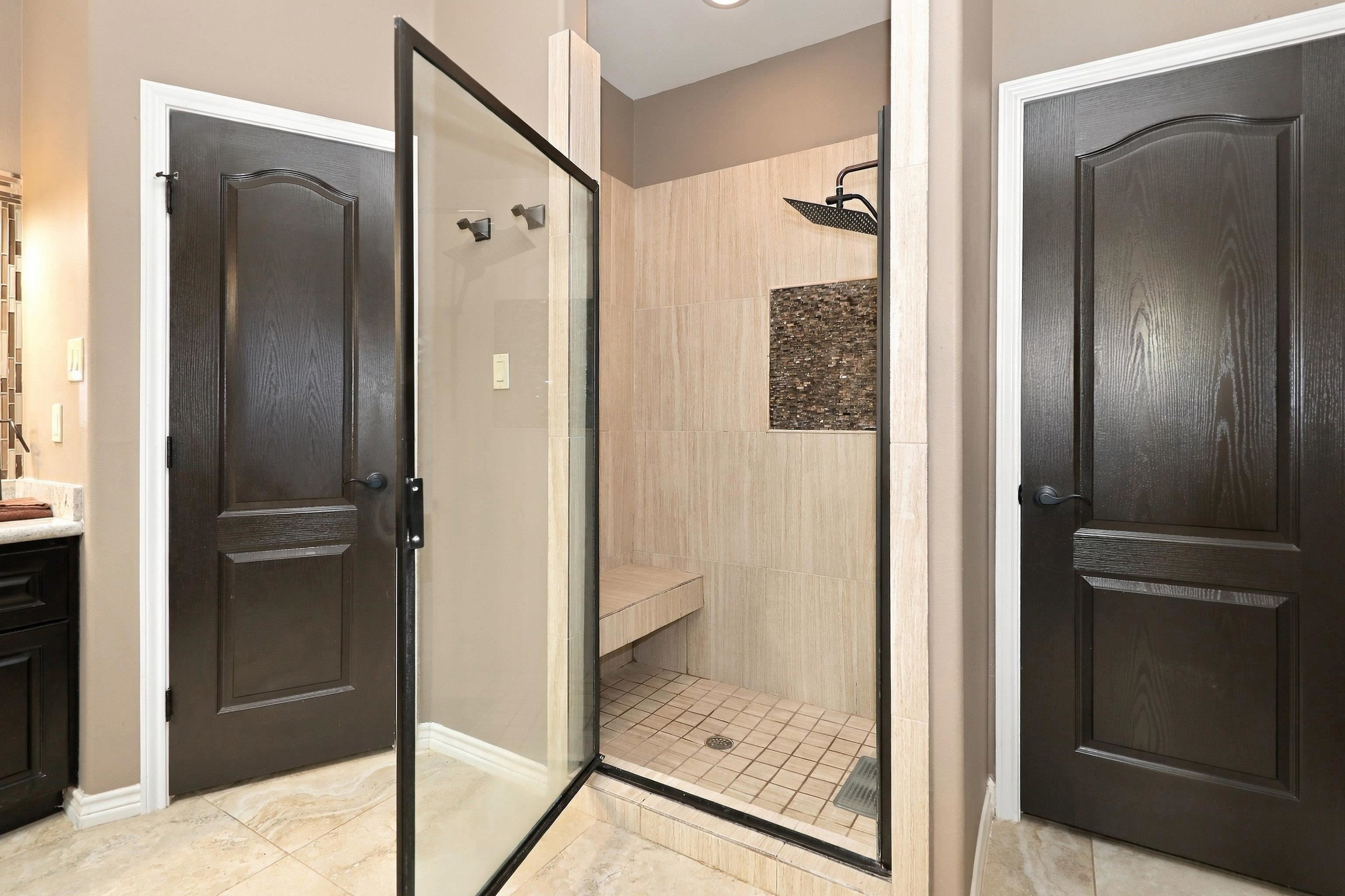 7605 Patricia Highsmith Dr Property Photo 21