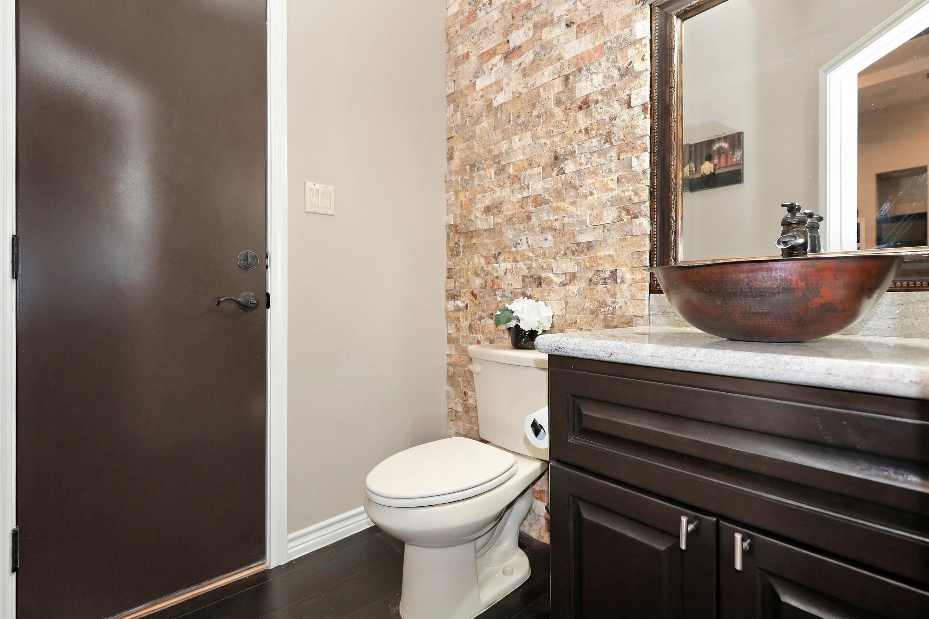 7605 Patricia Highsmith Dr Property Photo 39