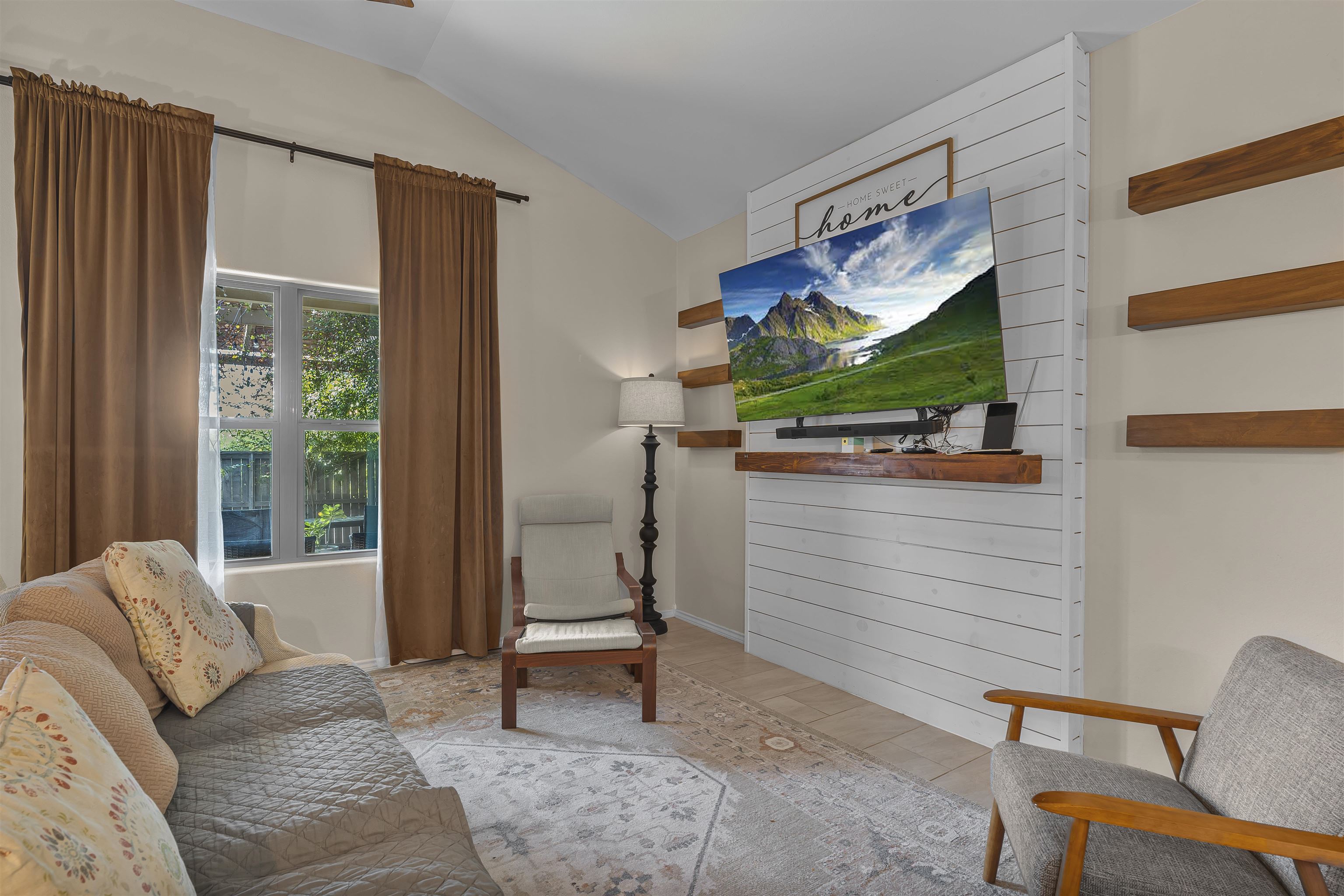 11222 Sierra Gorda Dr Property Photo 12