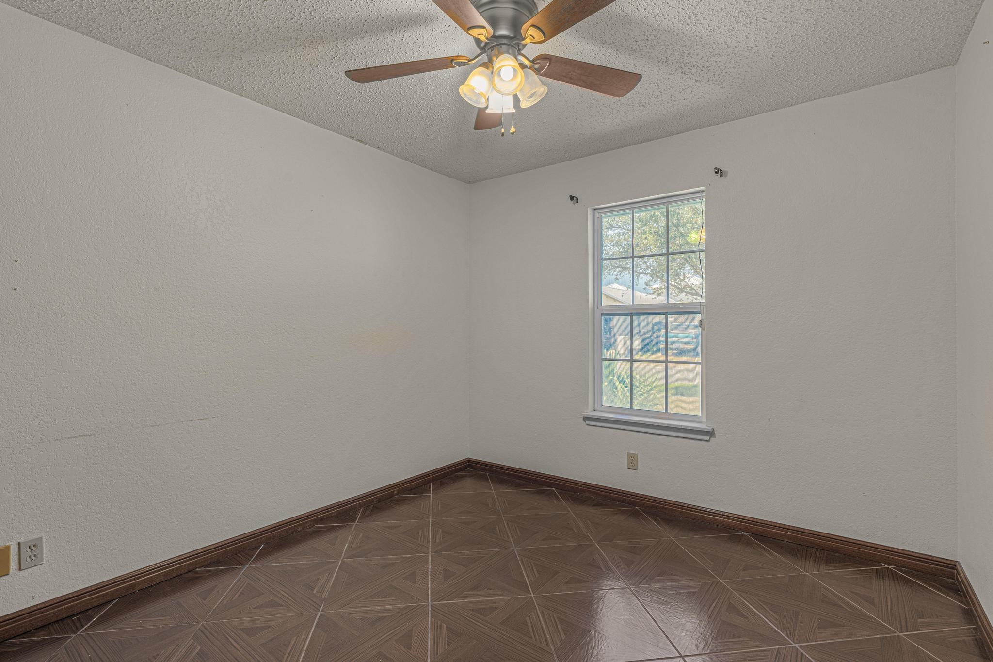 237 Corral Dr Property Photo 15