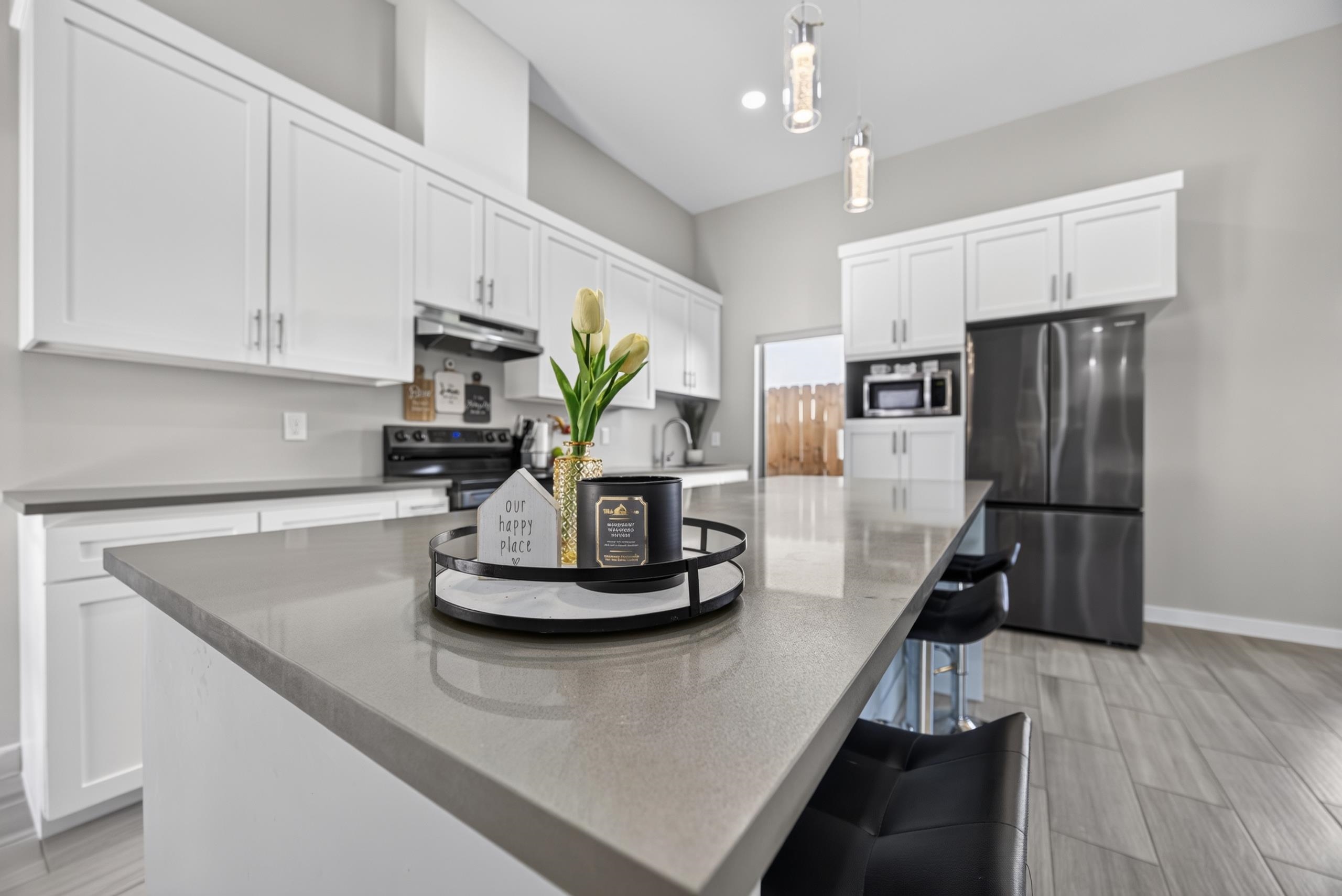 1616 Jerez Lp. Property Photo 12