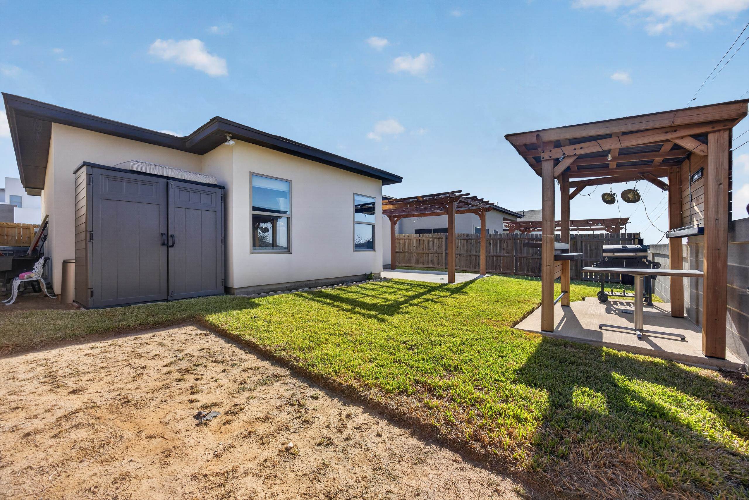 1616 Jerez Lp. Property Photo 27