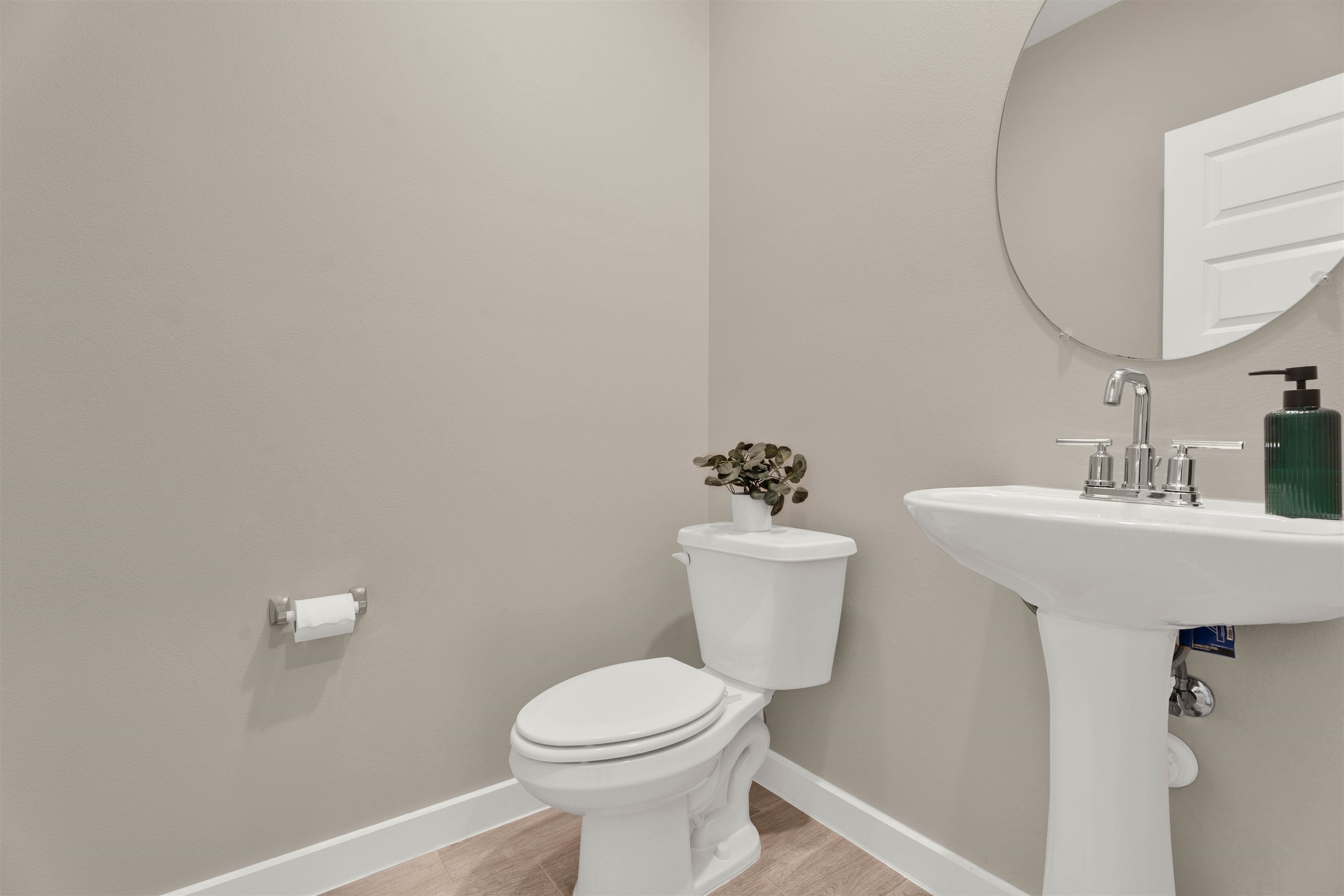 1806 Sambar Lp Property Photo 8