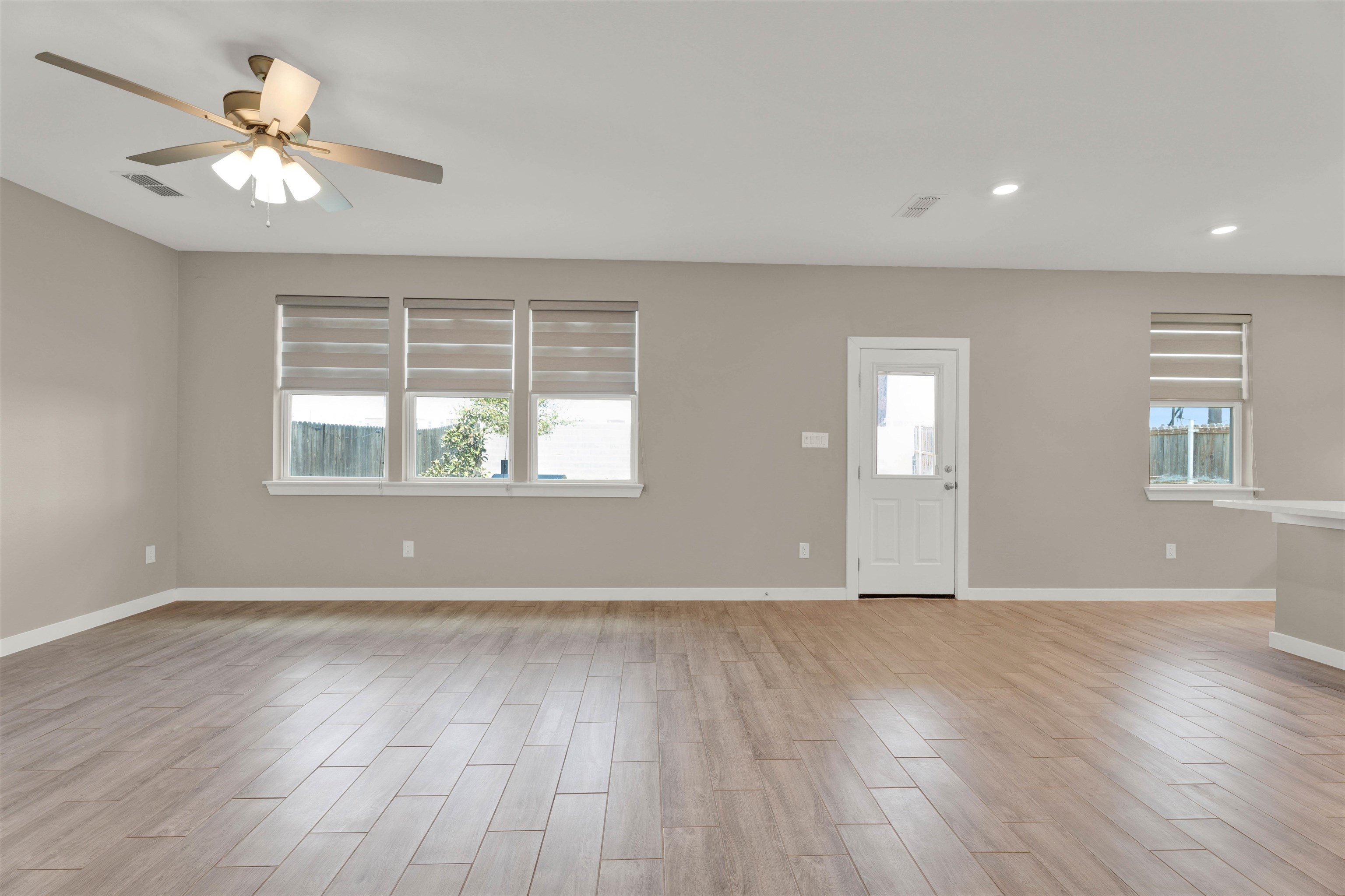 1806 Sambar Lp Property Photo 9