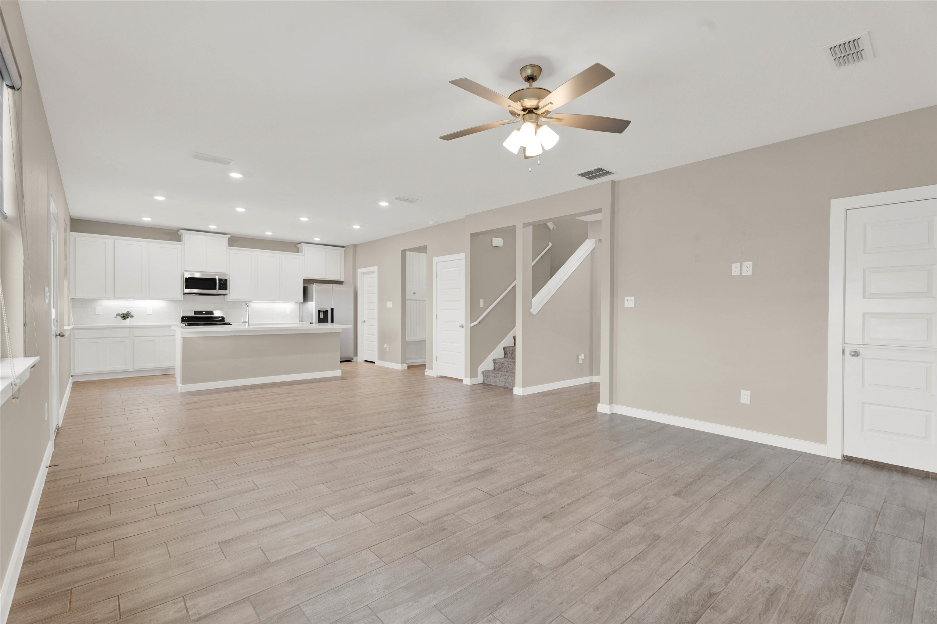 1806 Sambar Lp Property Photo 10