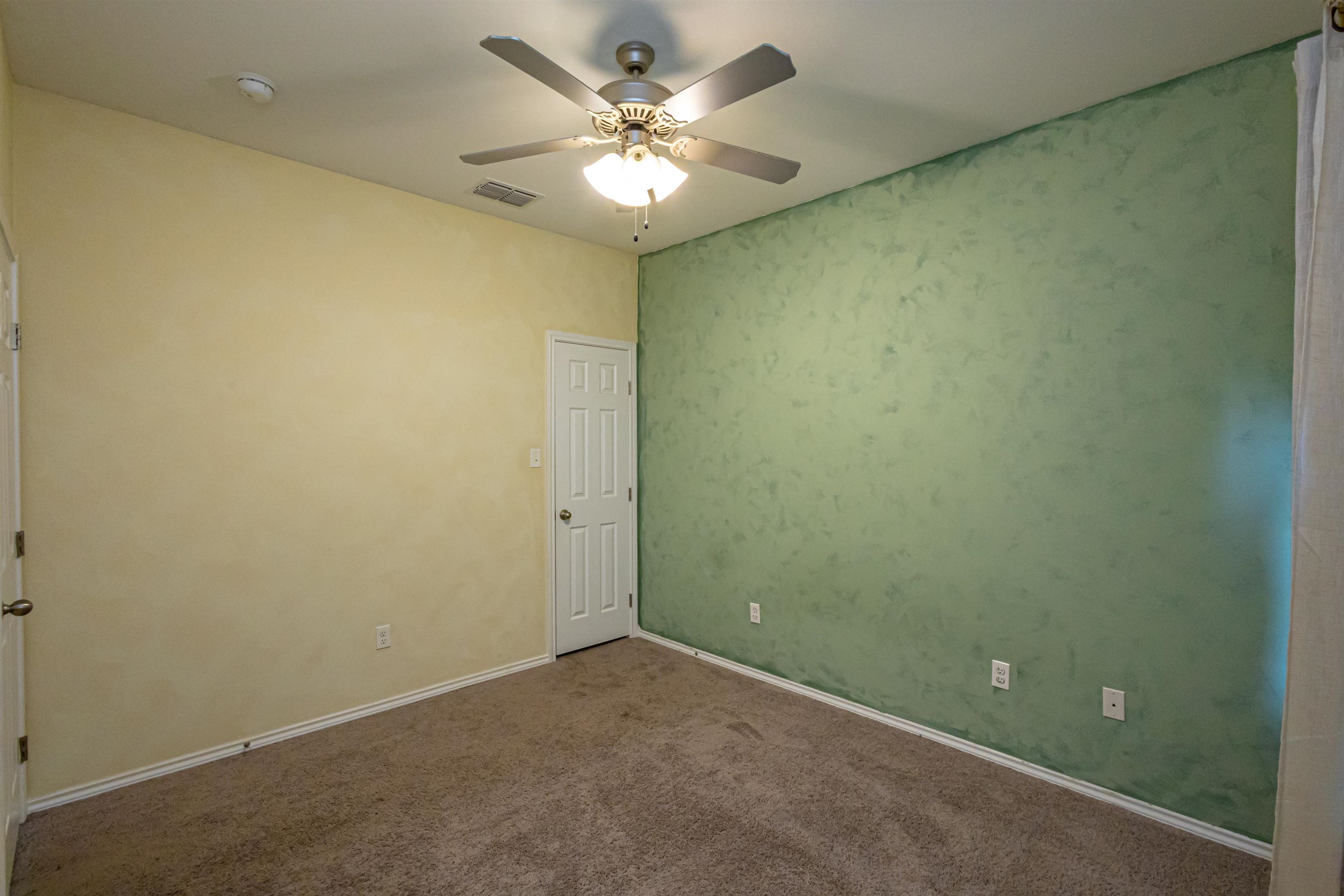 602 Soubirous Rd Property Photo 26